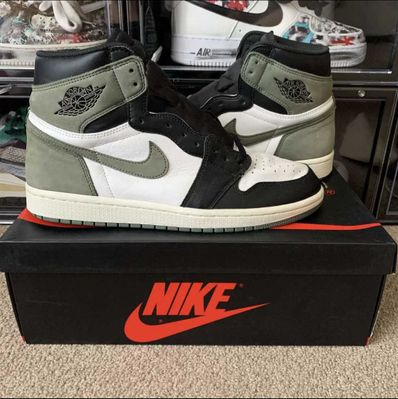 Nike Air Jordan 1 Retro High "Clay Green"