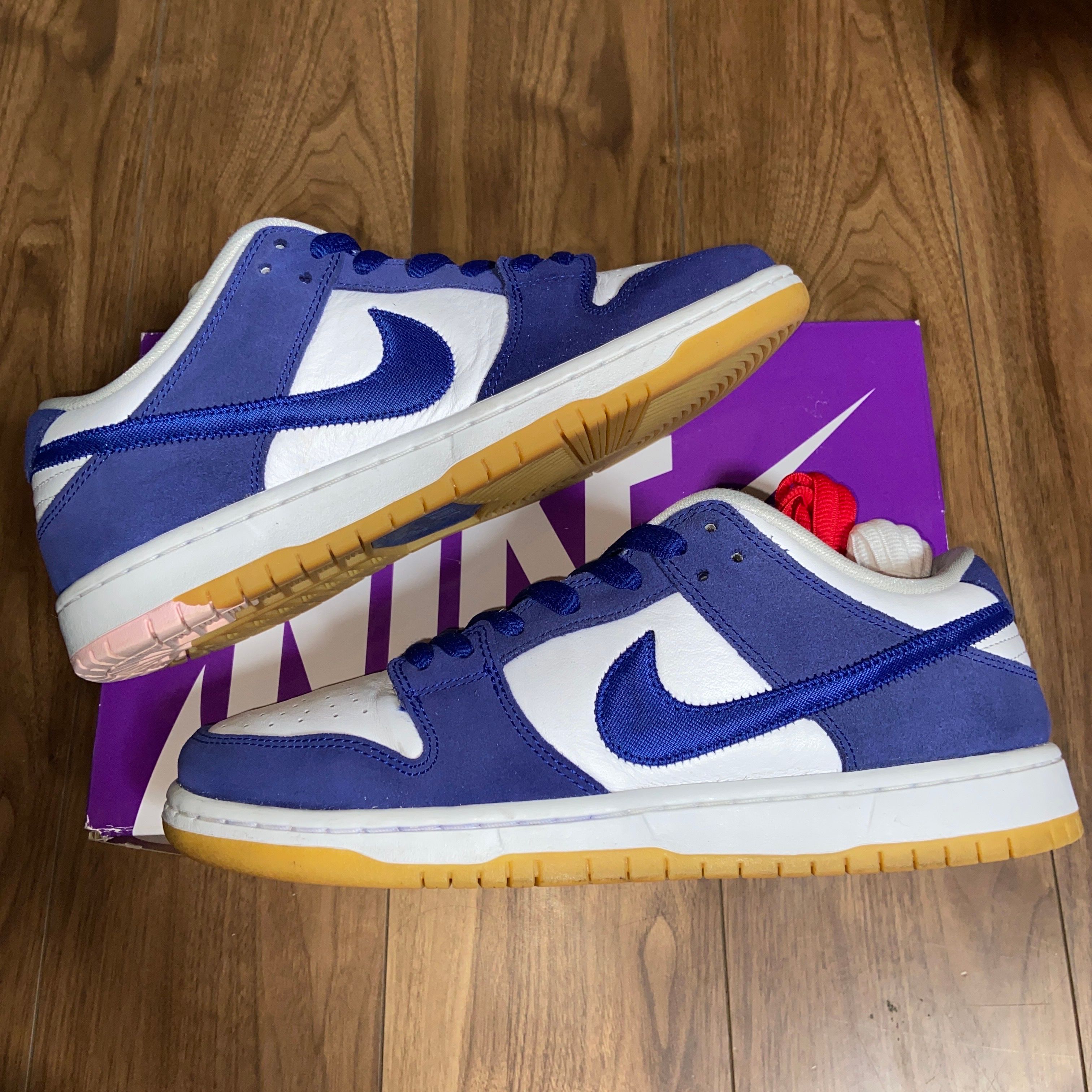 Nike SB Dunk Low "Los Angeles Dodgers/Deep Royal Blue"