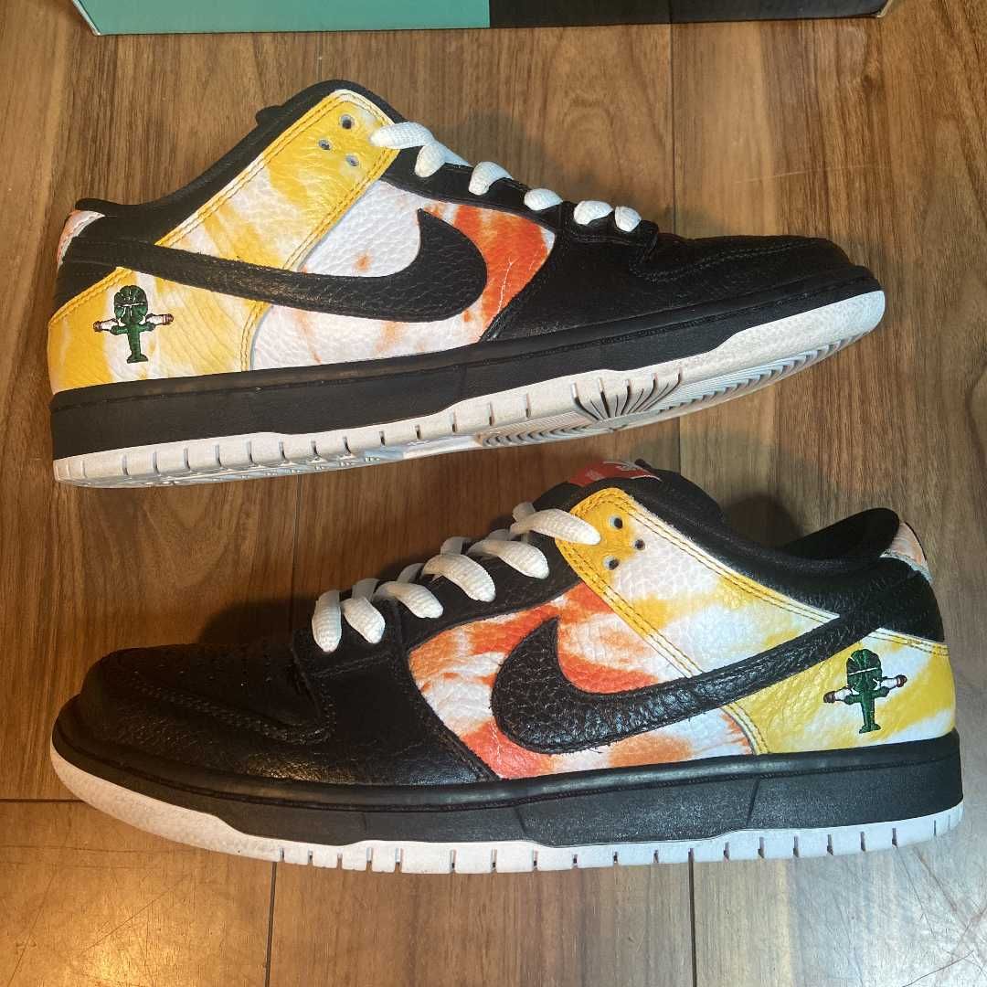 Nike SB Dunk Low "Raygun Tie-Dye/Black"