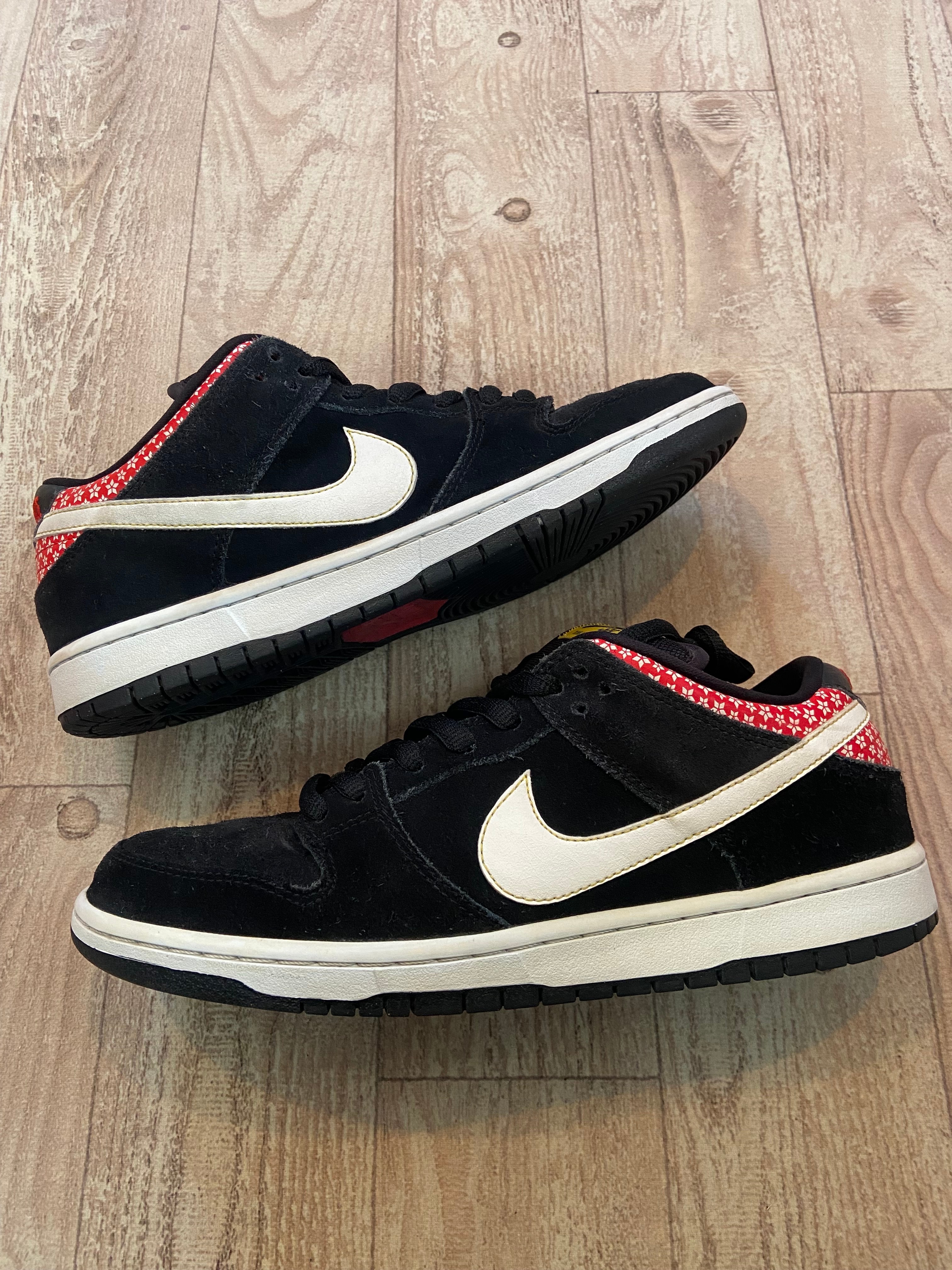 Nike SB Dunk Low "Firecracker"