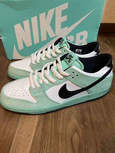 Nike SB Dunk Low Pro "Sea Crystal"