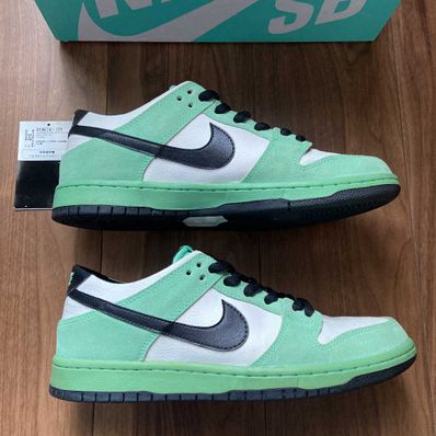 Nike SB Dunk Low Pro "Sea Crystal"