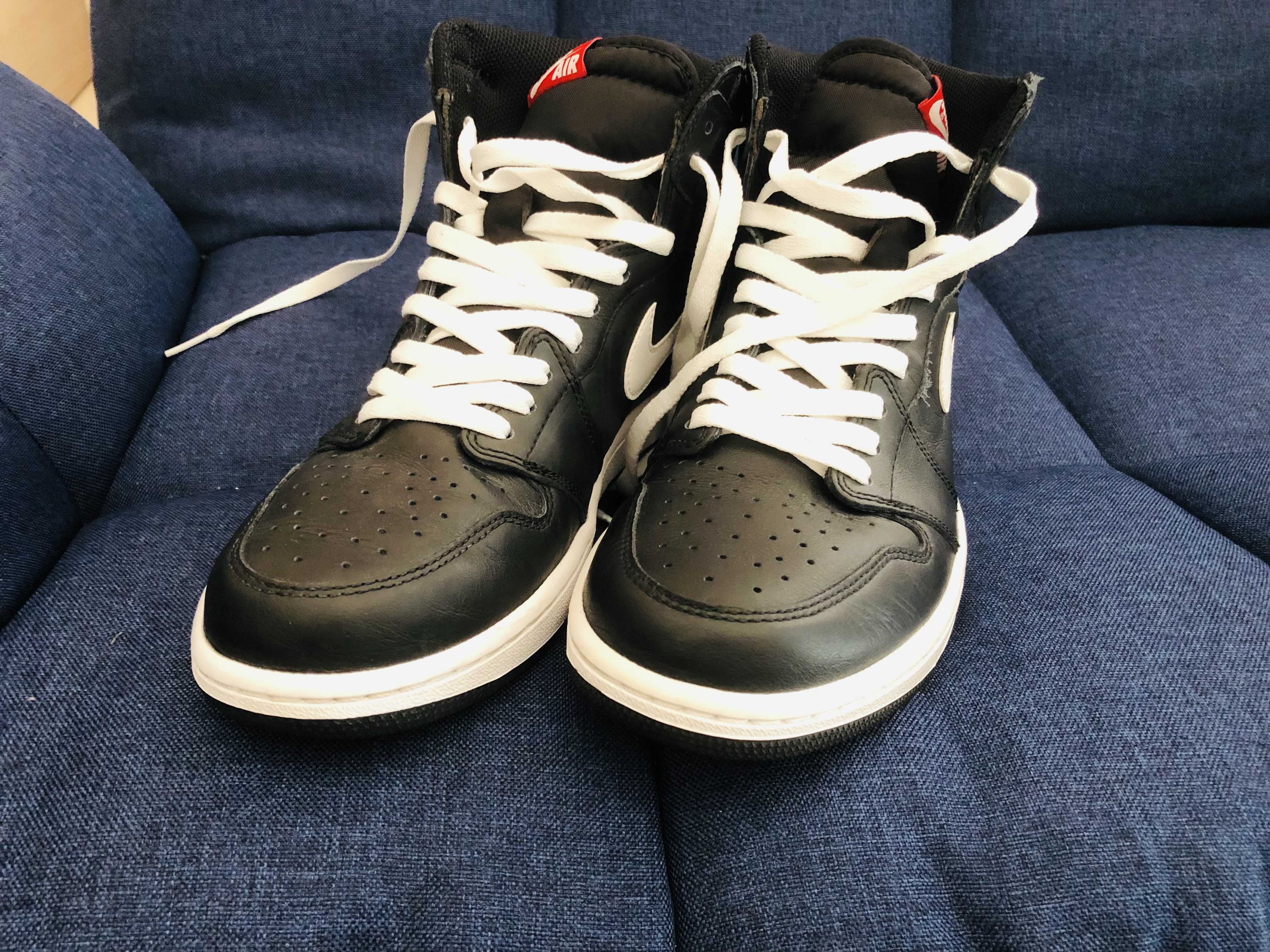 Nike Air Jordan 1 Retro High "Yin Yang Black"