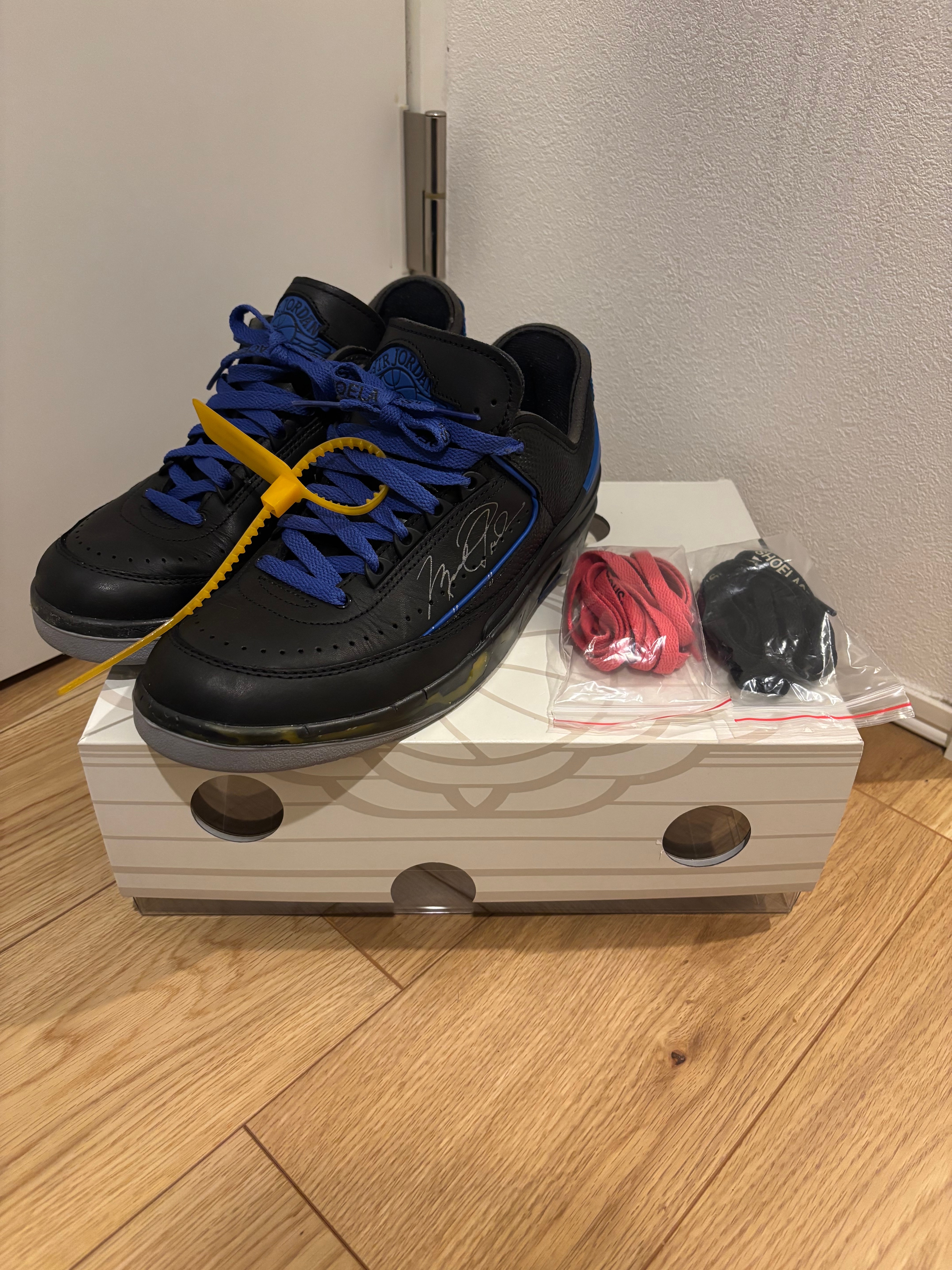 Off-White × Nike Air Jordan 2 Low "Black and Varsity Royal"