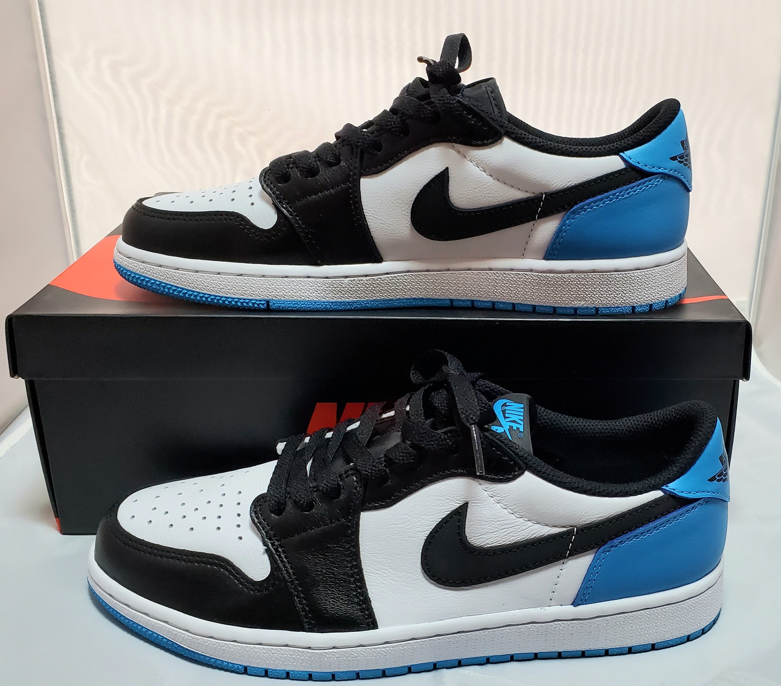 Nike Air Jordan 1 Low OG "Black and Dark Powder Blue/UNC"