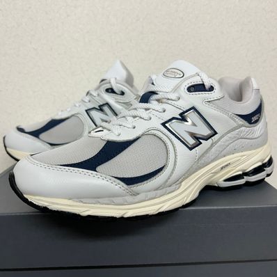 New Balance 2002R "White/Navy"