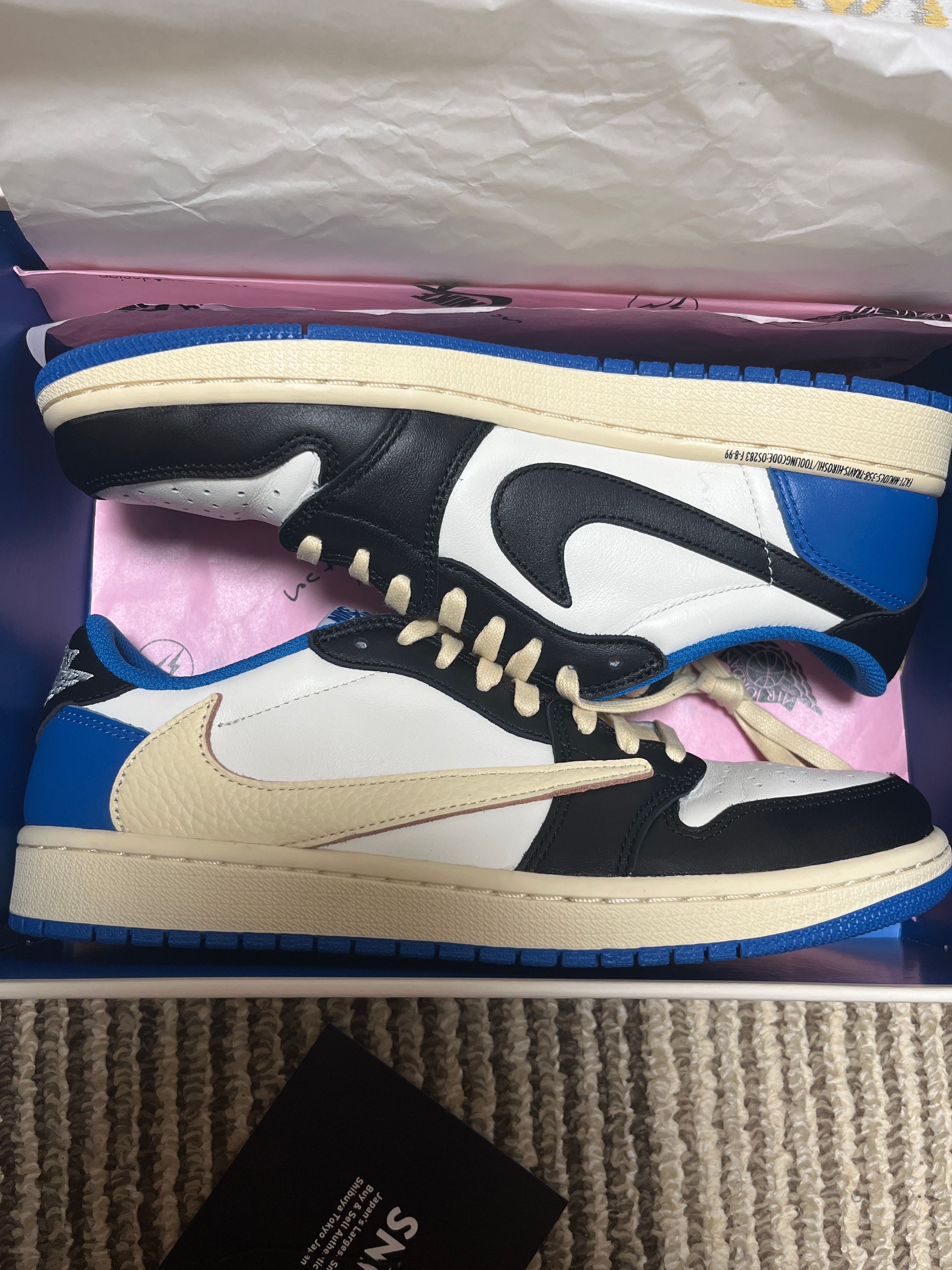 Travis Scott × fragment design × Nike Air Jordan 1 Low OG SP "Military Blue"