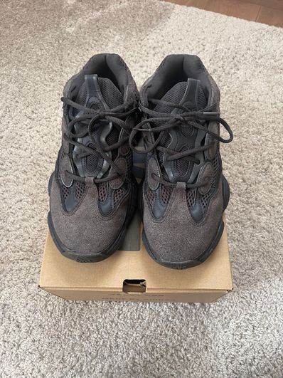 adidas YEEZY 500 "Utility Black"