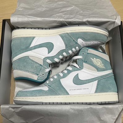 Nike Air Jordan 1 Retro High OG "Turbo Green"