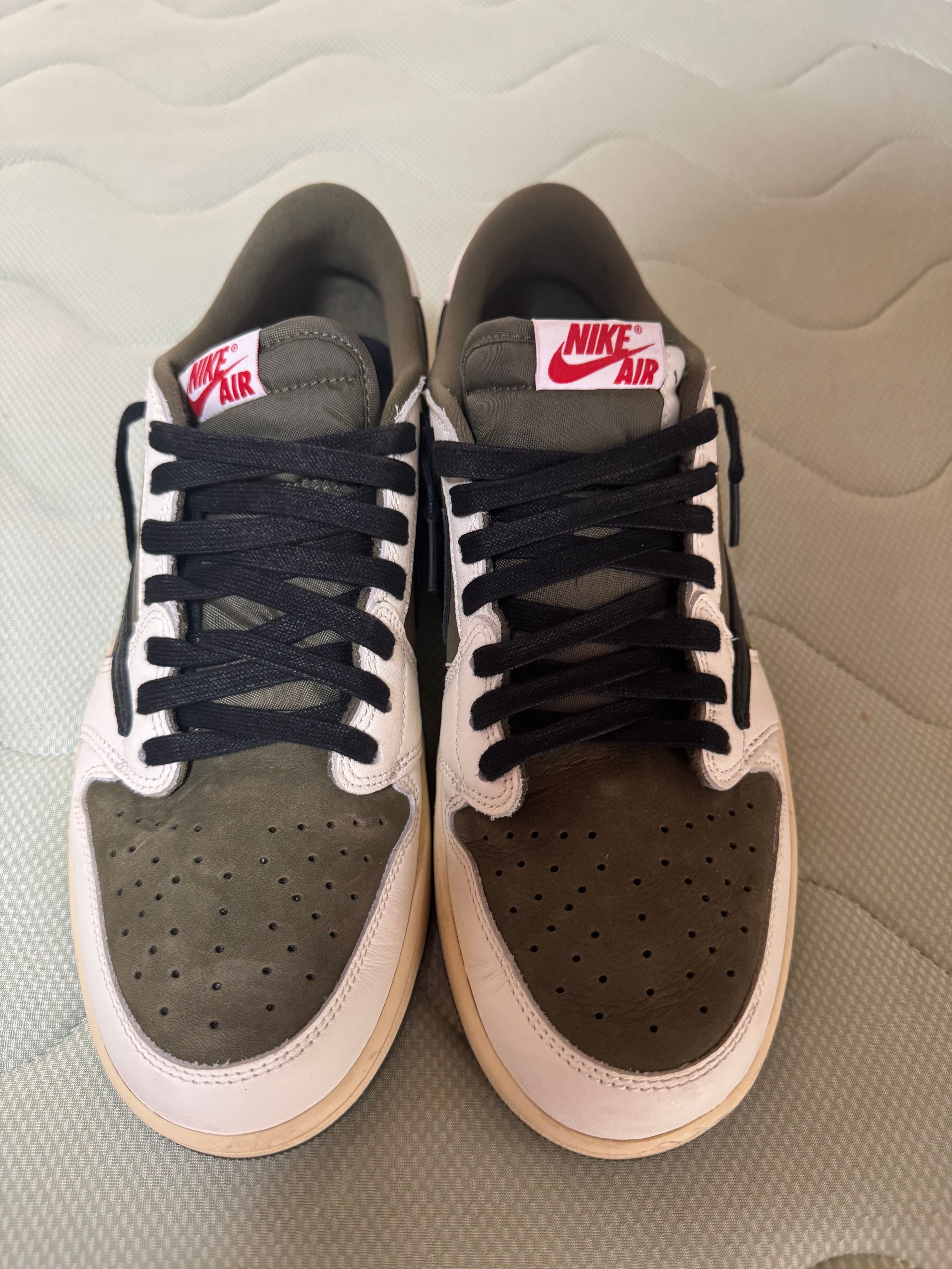 Travis Scott × Nike Air Jordan 1 Low OG SP "Reverse Olive"