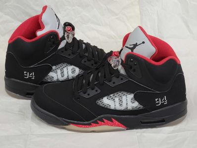 Supreme × Nike Air Jordan 5 Retro "Black"
