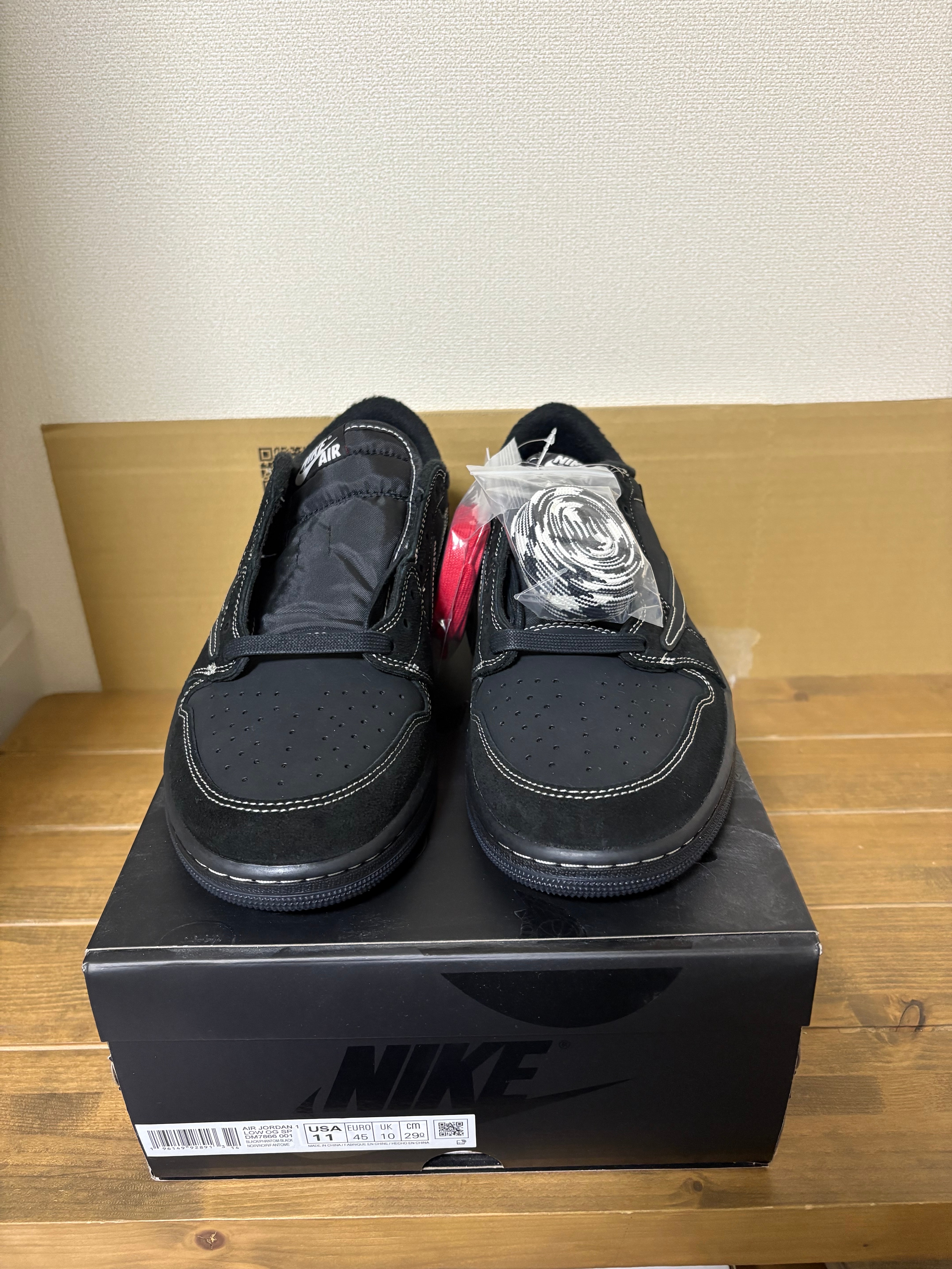 Travis Scott × Nike Air Jordan 1 Low OG SP "Black Phantom"