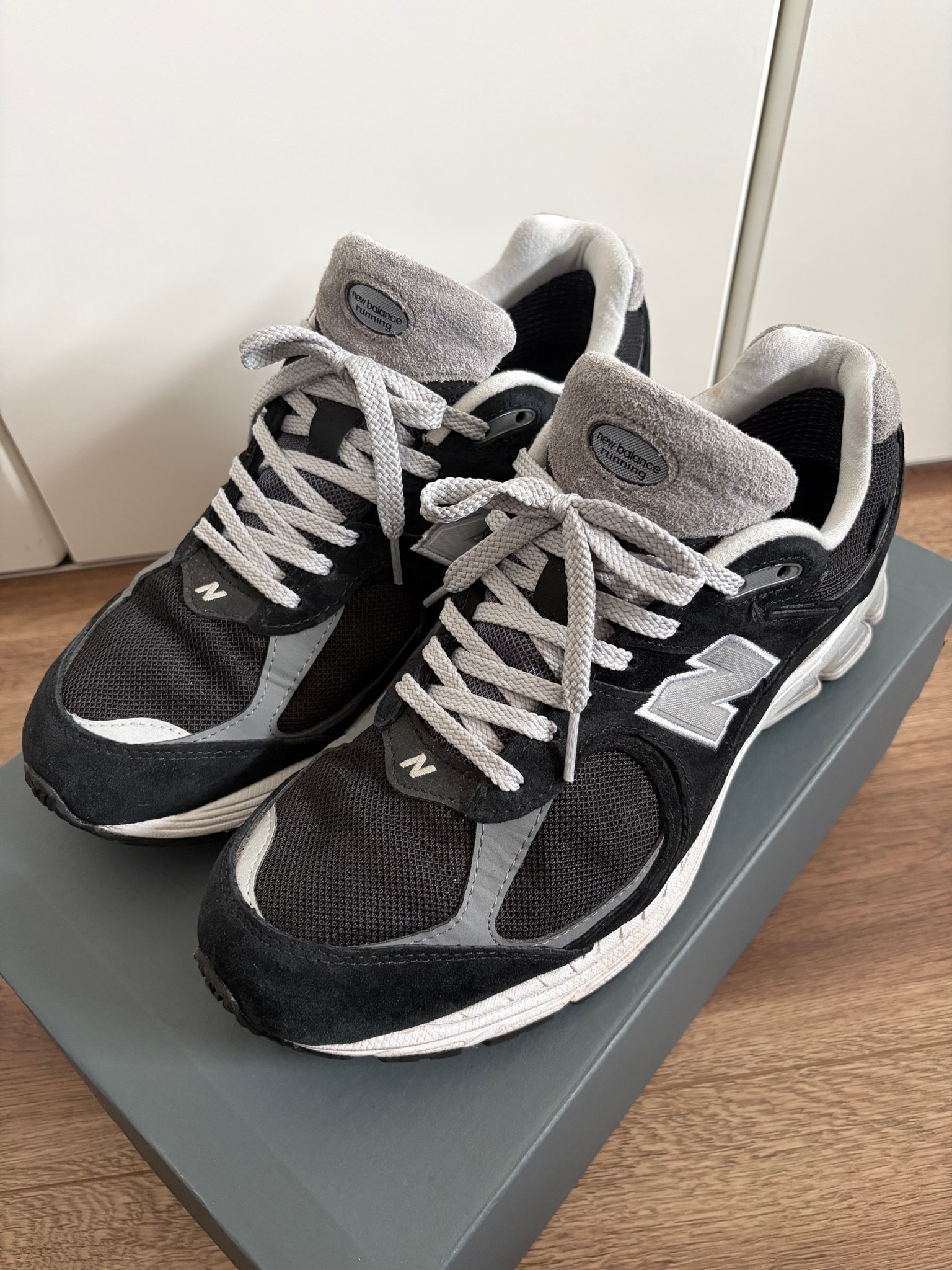 New Balance 2002R GORE-TEX "Black/Gray"