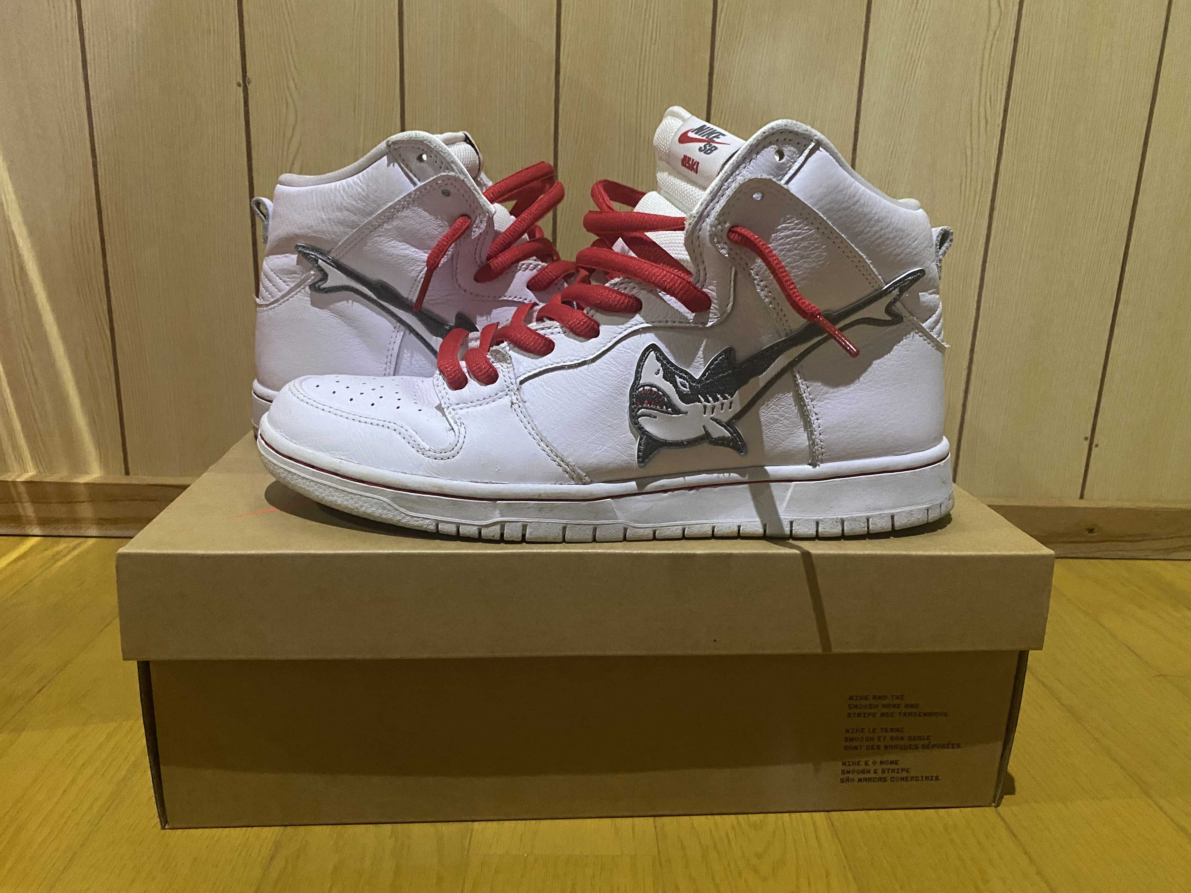 Oski x Nike SB Dunk High "Great White Shark"