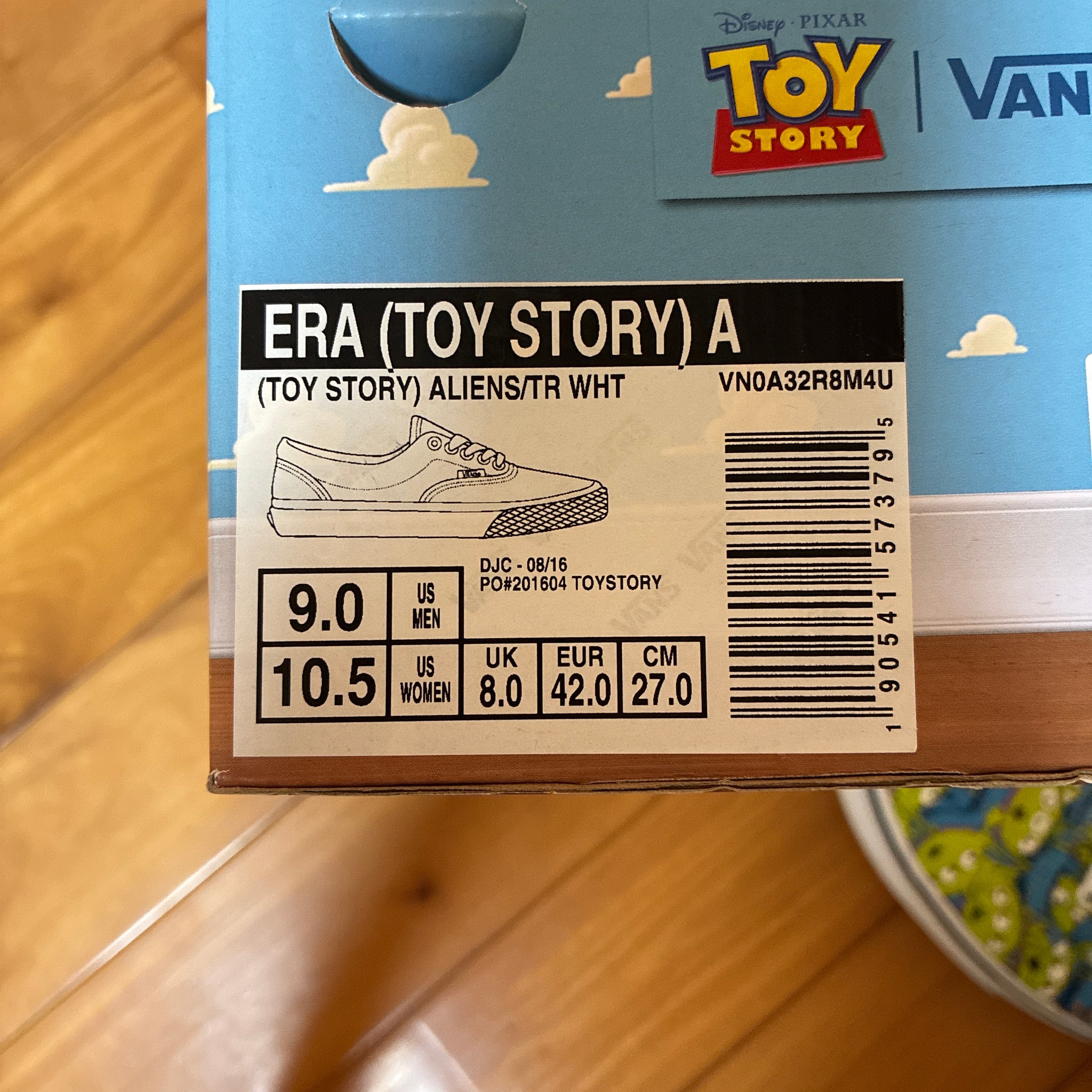 トイストーリー × バンズ エラ "エーリアン"