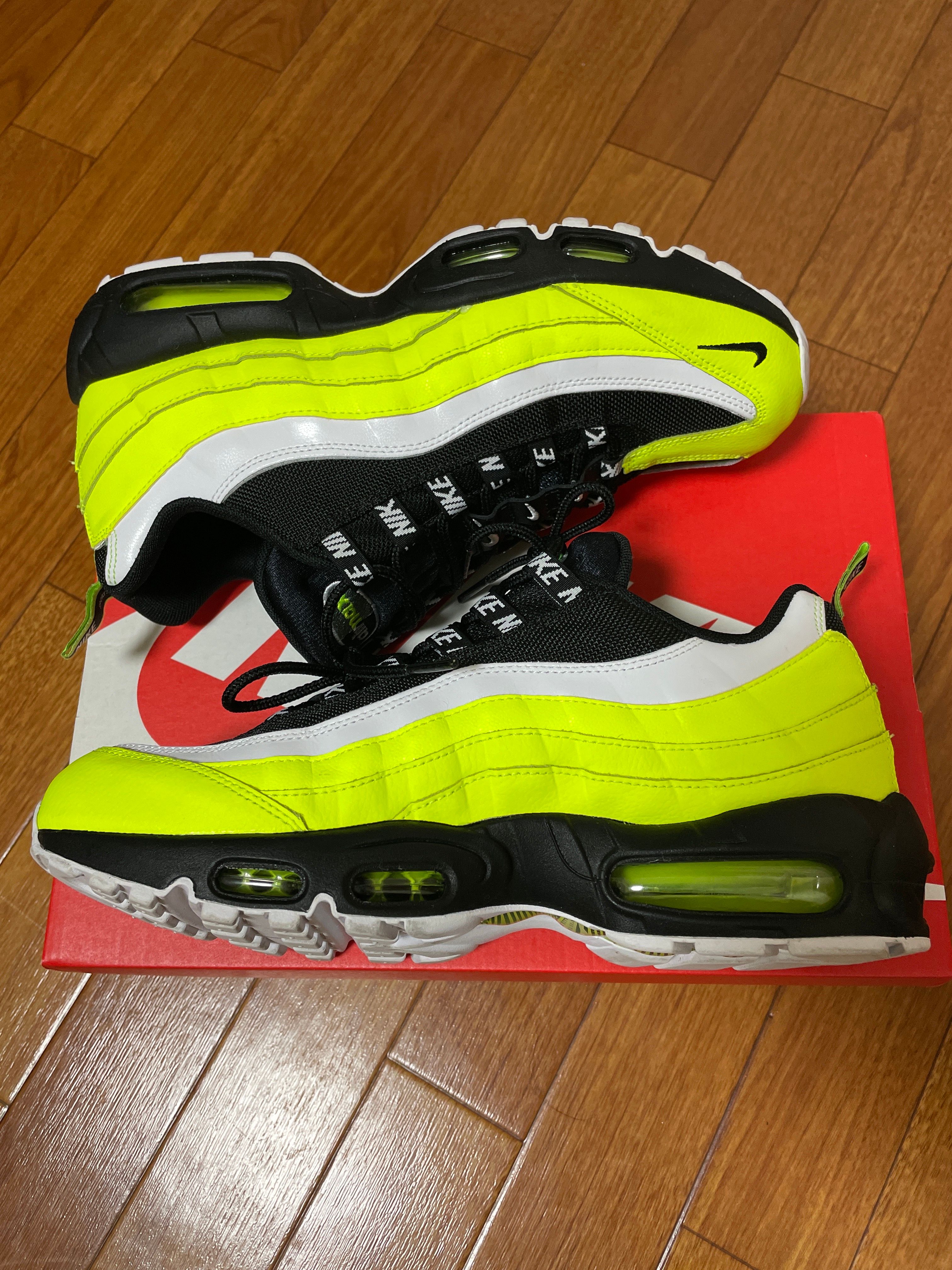 Nike Air Max 95 "Reverse Volt"