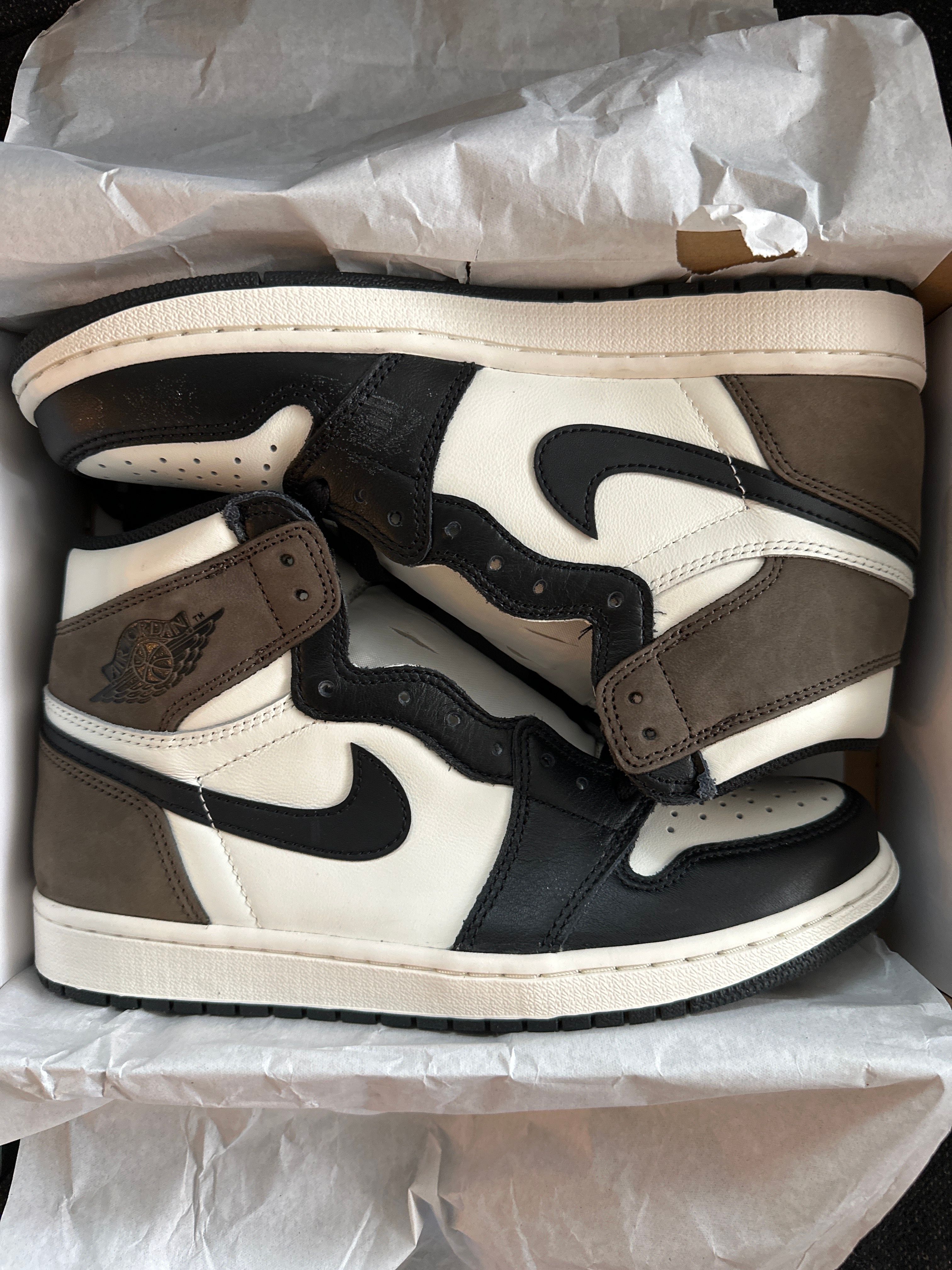 Nike Air Jordan 1 High OG "Sail/Dark Mocha/Black"