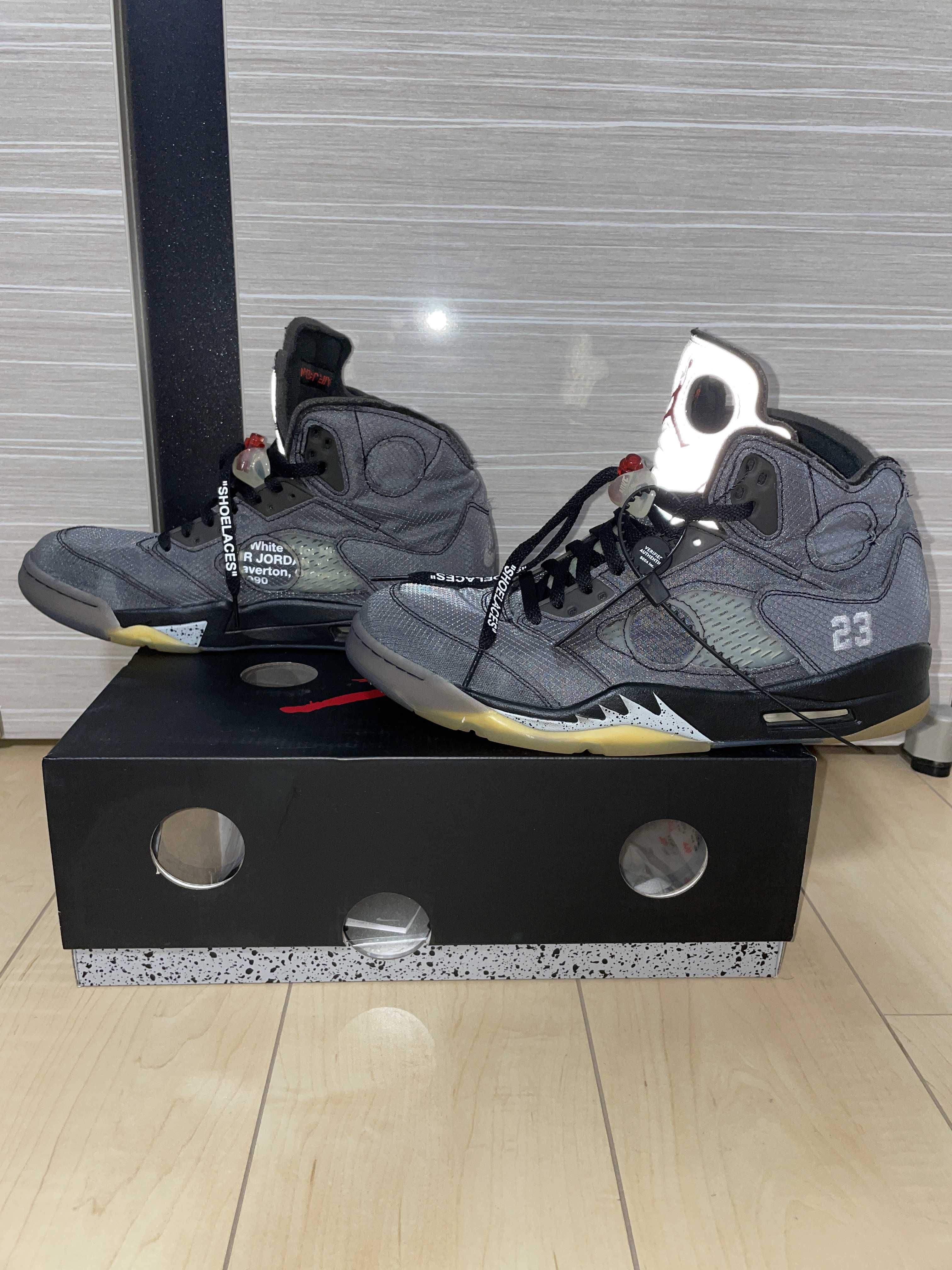 Off-White × Nike Air Jordan 5 "Black/Muslin/Fire Red"