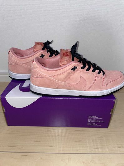 Nike SB Dunk Low "Pink Pig"