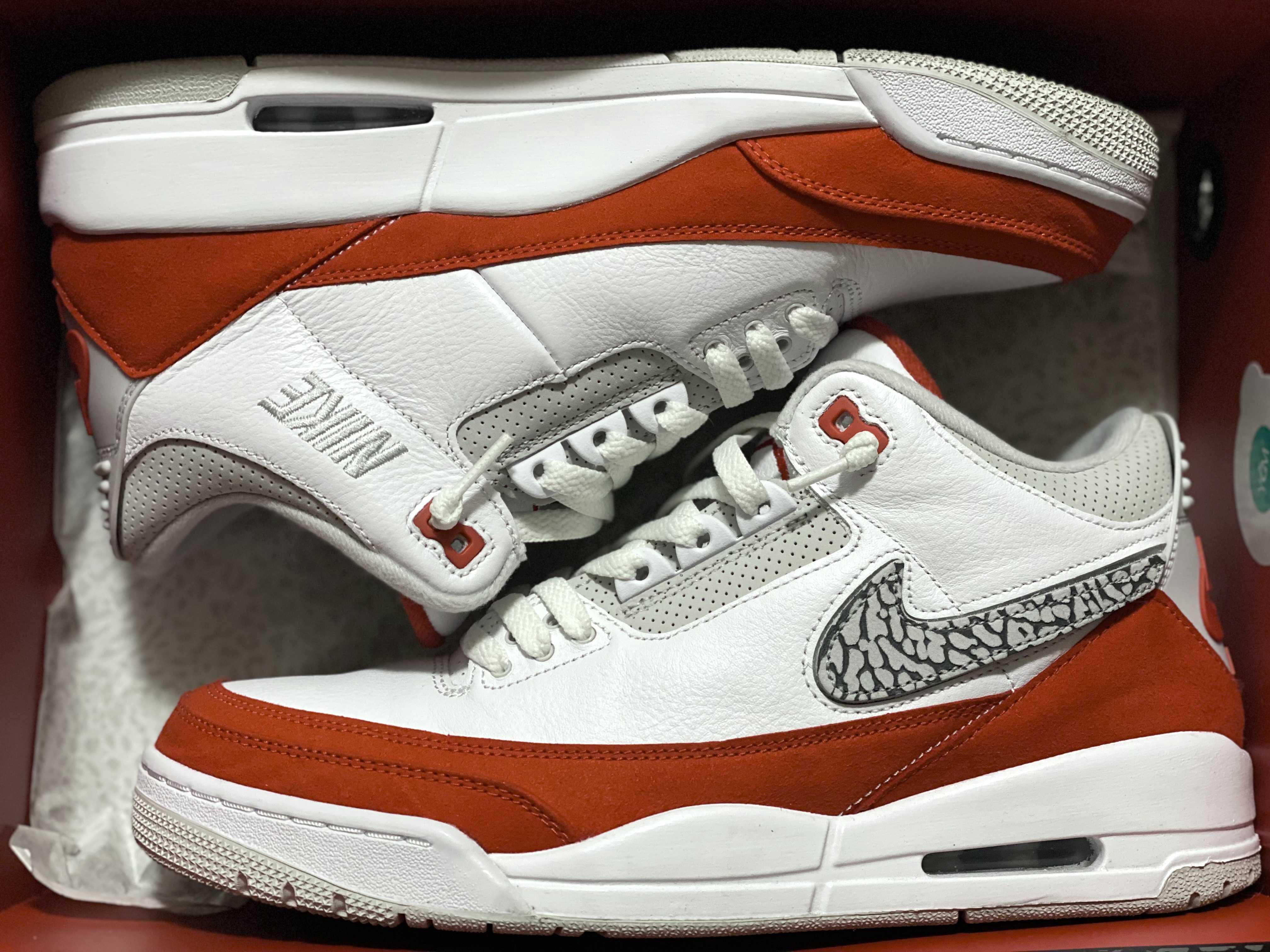 Nike Air Jordan 3 Retro "Tinker White/University Red"