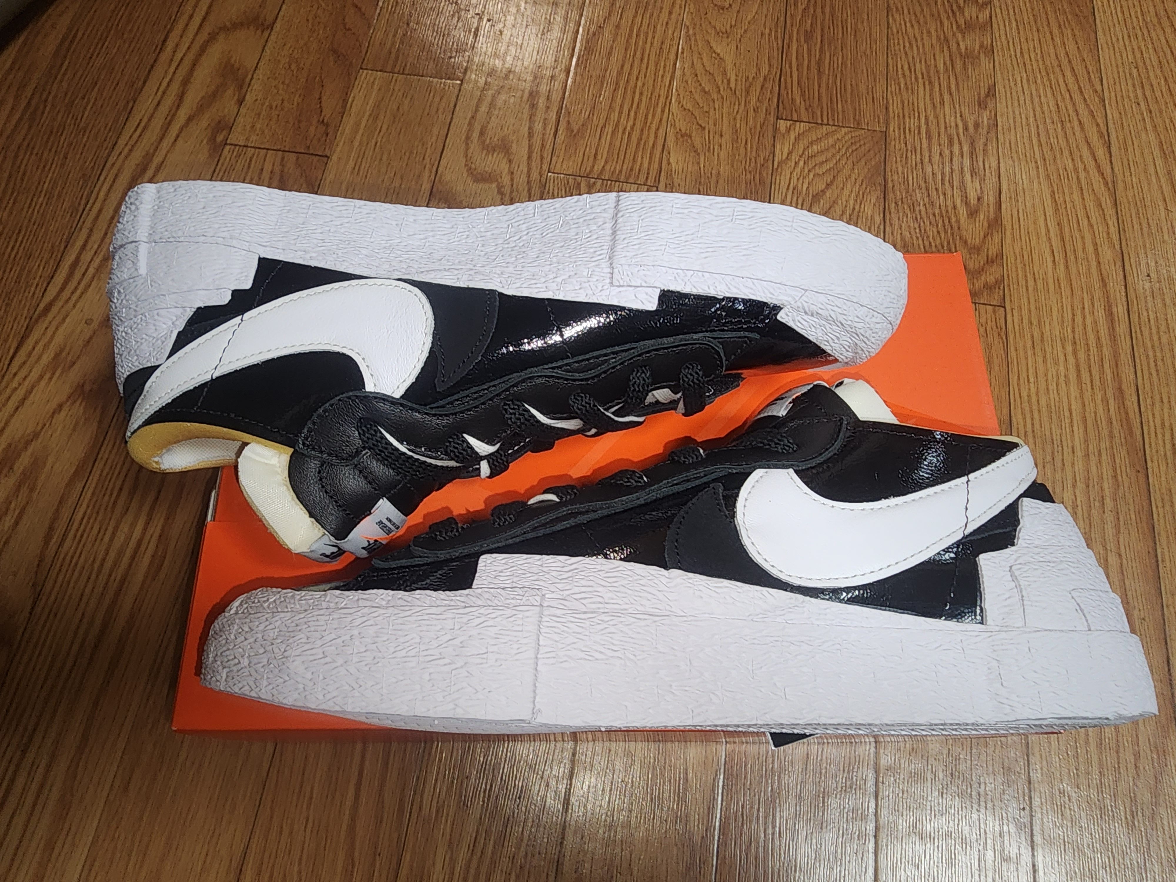 sacai × Nike Blazer Low "Black Patent Leather"