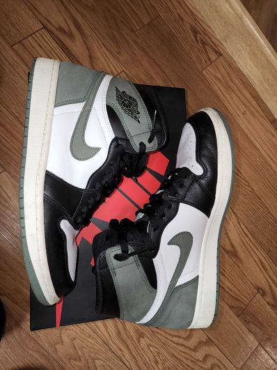 Nike Air Jordan 1 Retro High "Clay Green"