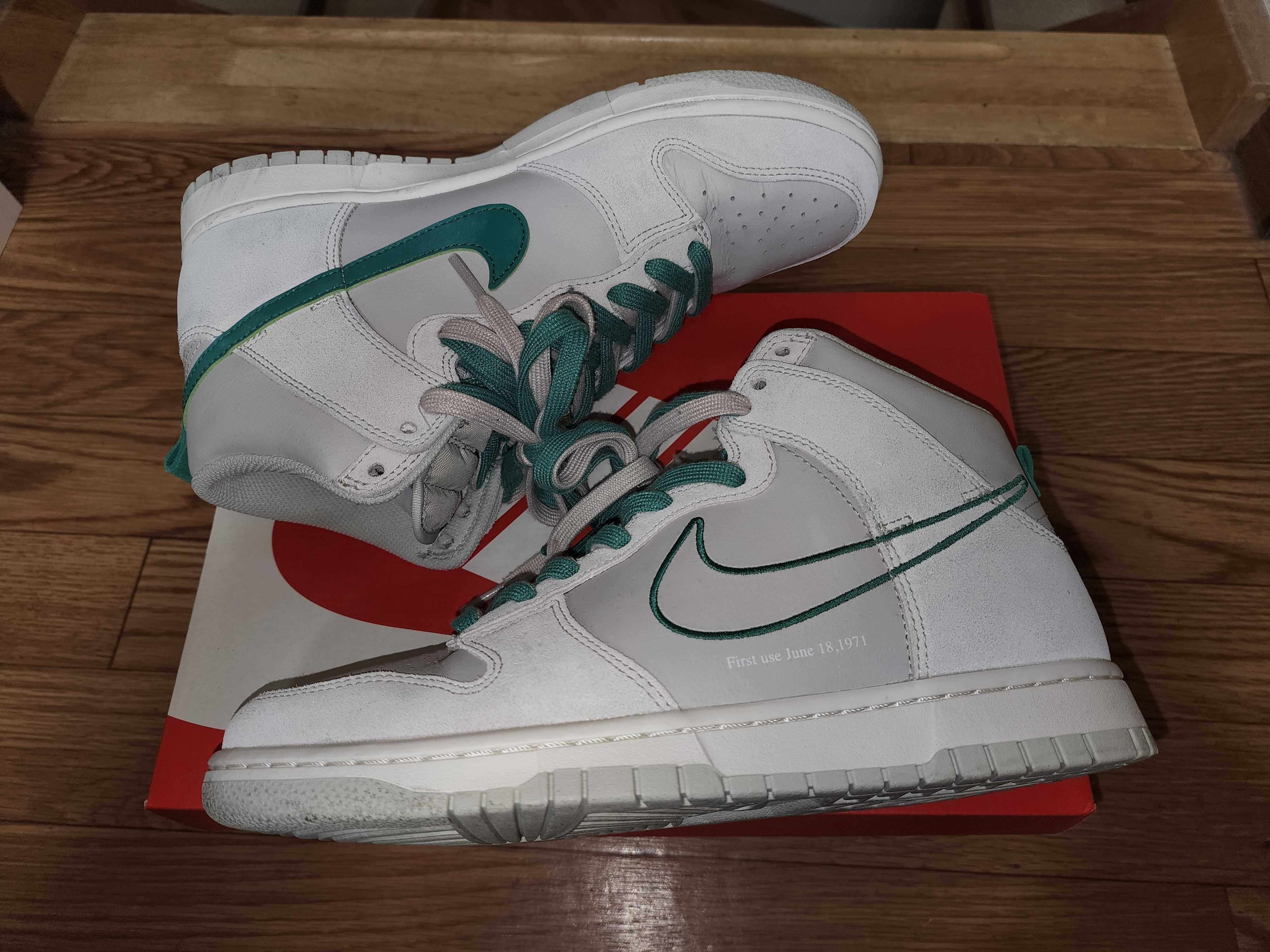 Nike Dunk High SE First Use "Light Bone/Green Noise"