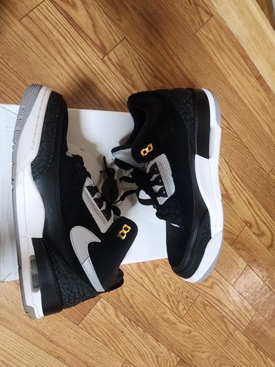 Nike Air Jordan 3 Retro Tinker "Black/Cement Grey"