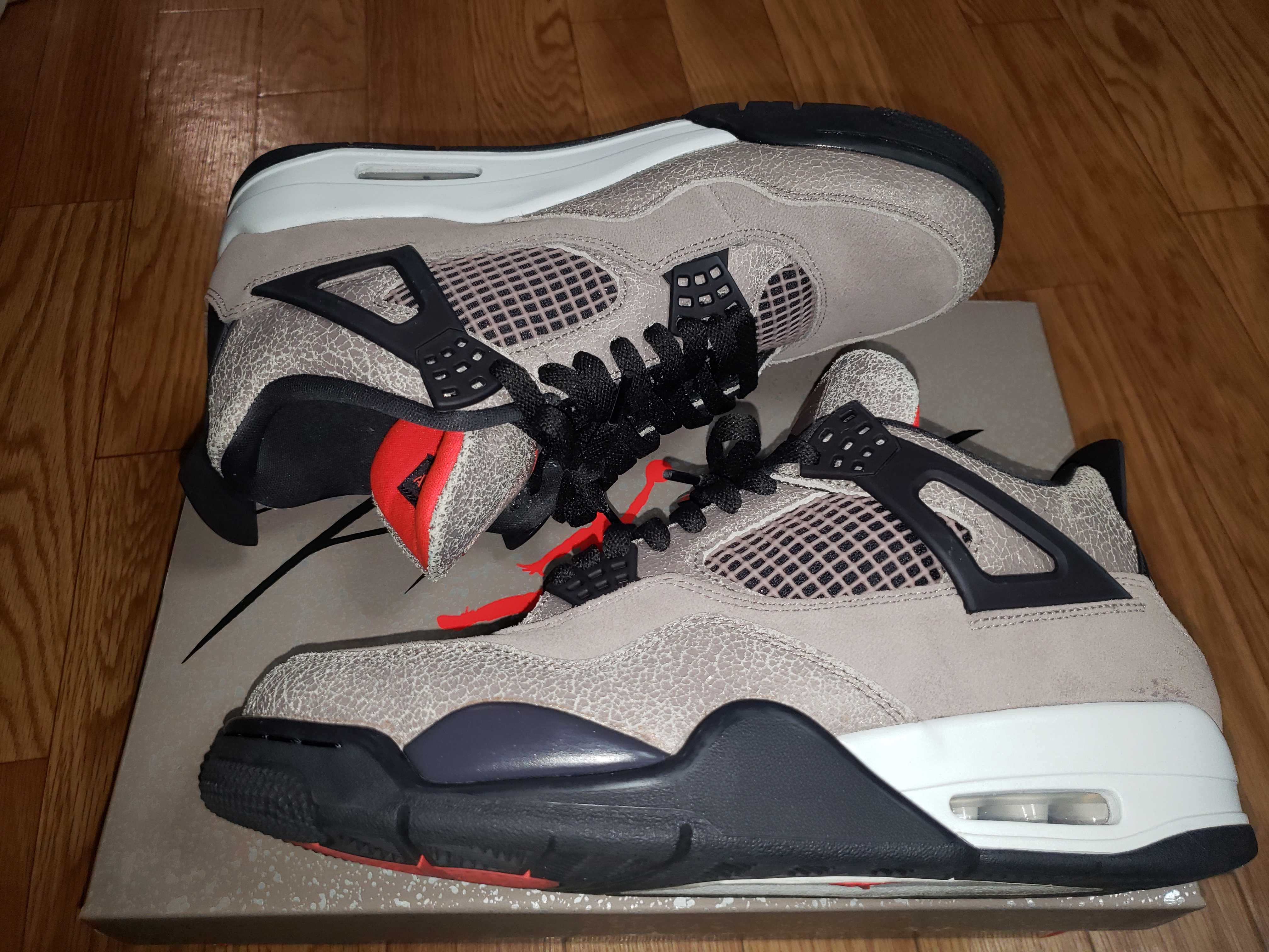 Nike Air Jordan 4 "Taupe Haze"