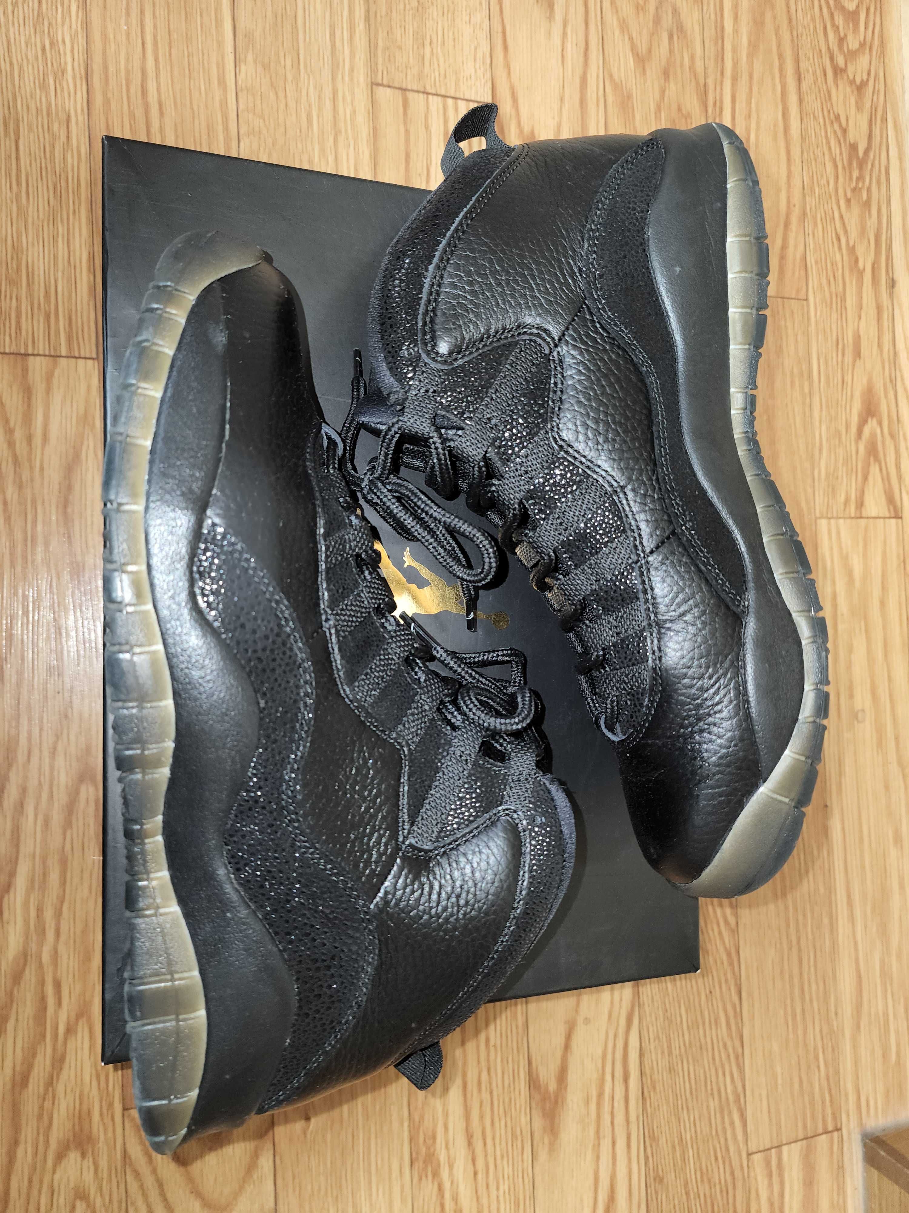 OVO × Nike Air Jordan 10 Retro Drake "Black/Metallic Gold"