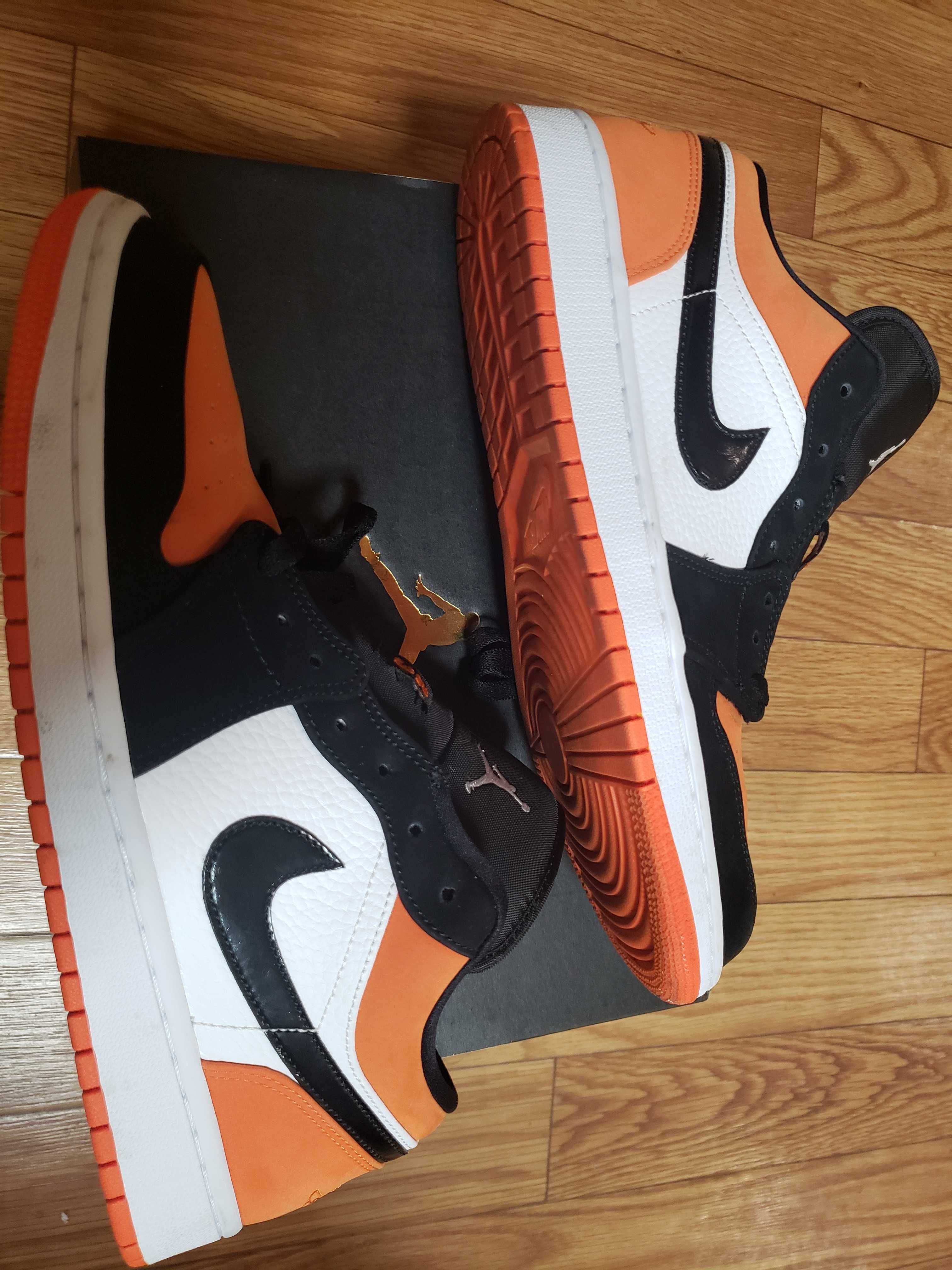 Nike Air Jordan 1 Low "Shattered Backboard"