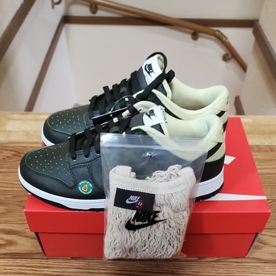 Nike Women's Dunk Low "Avocado"