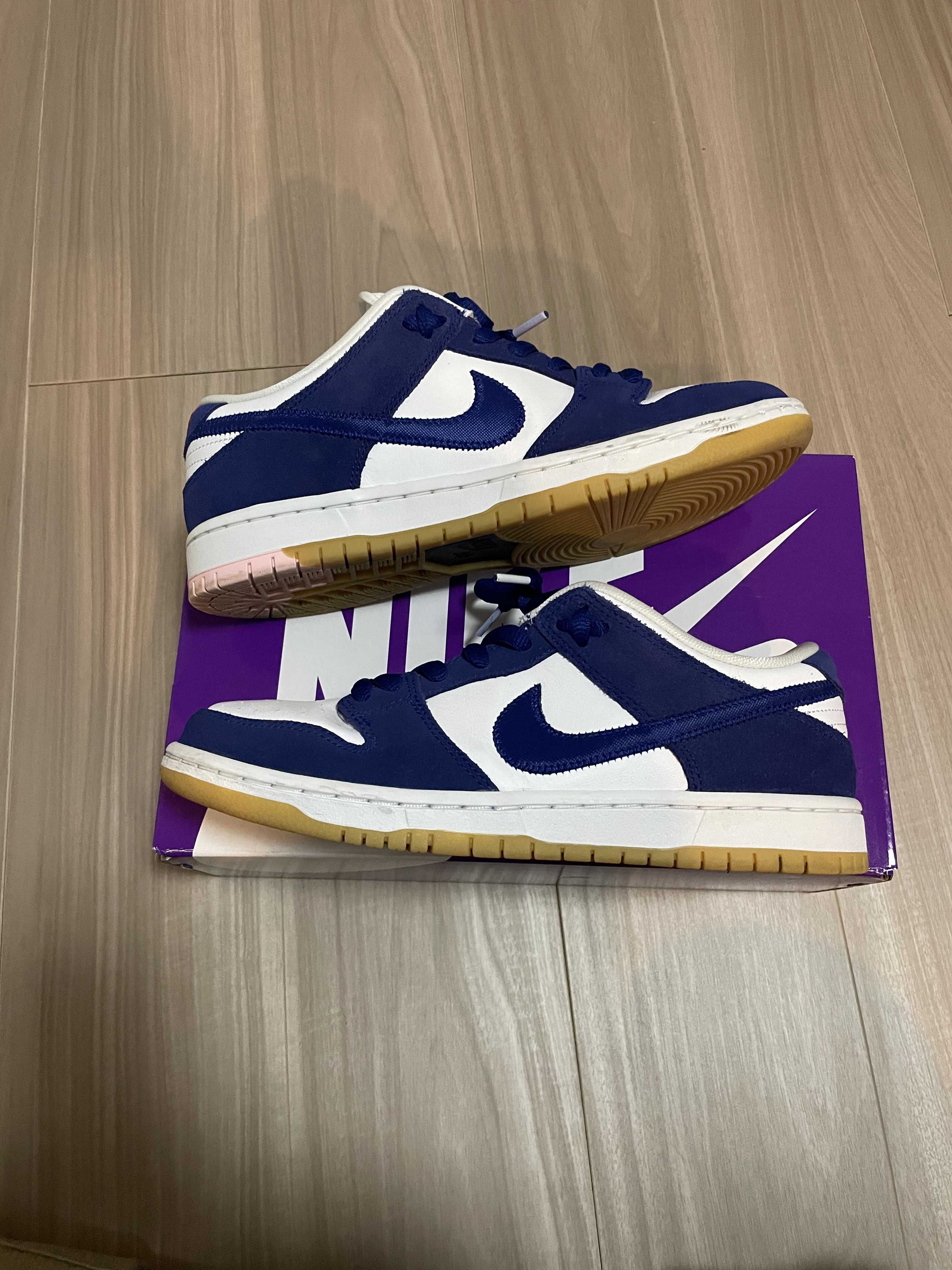 Nike SB Dunk Low "Los Angeles Dodgers/Deep Royal Blue"