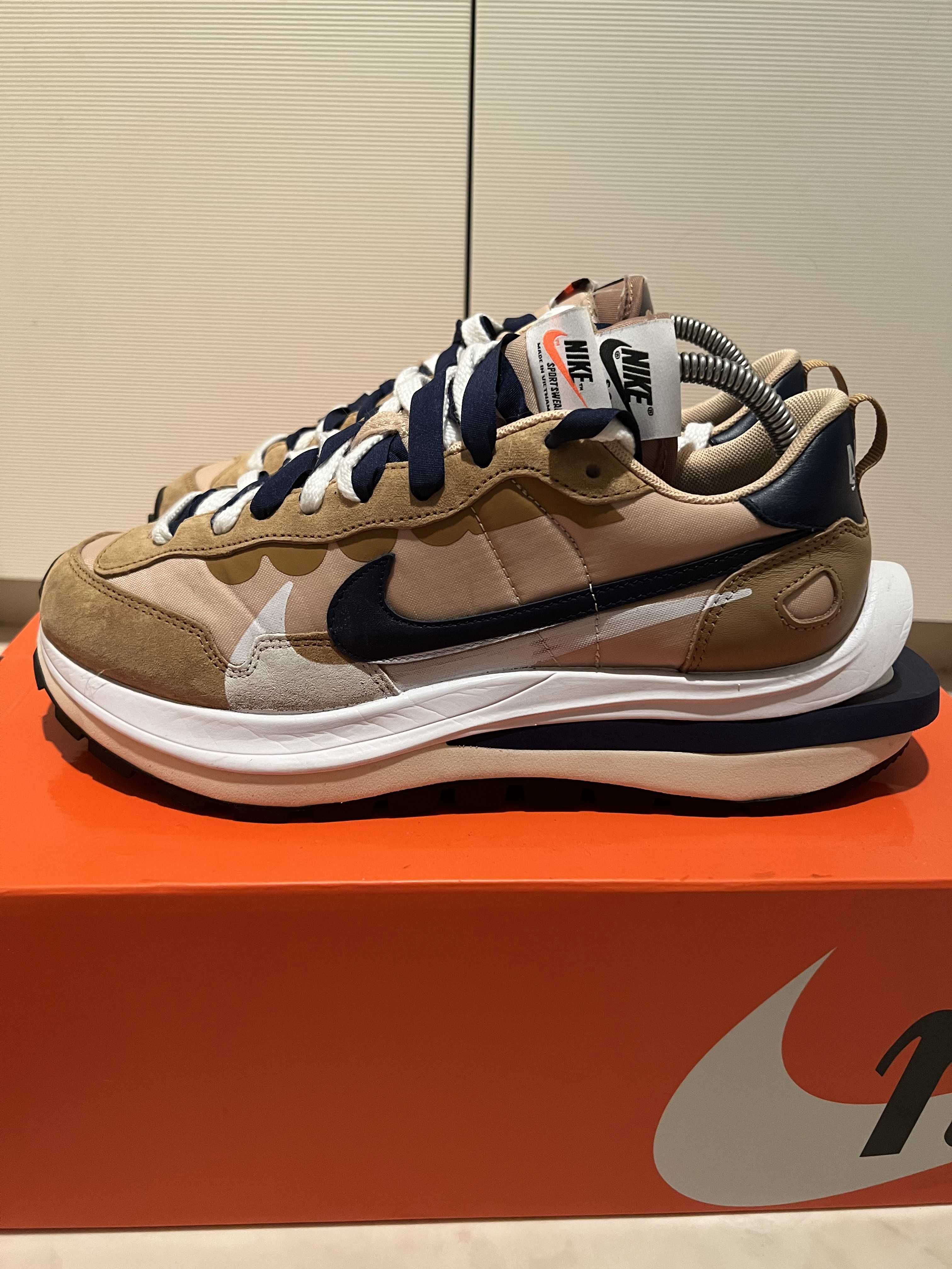 Sacai × Nike Vapor Waffle "Sesame And Blue Void"