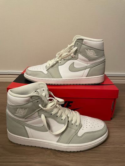 Nike Women's Air Jordan 1 High OG "Seafoam"