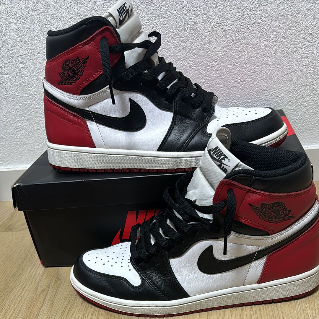 Nike Air Jordan 1 Retro High OG "Black Toe"(2016)