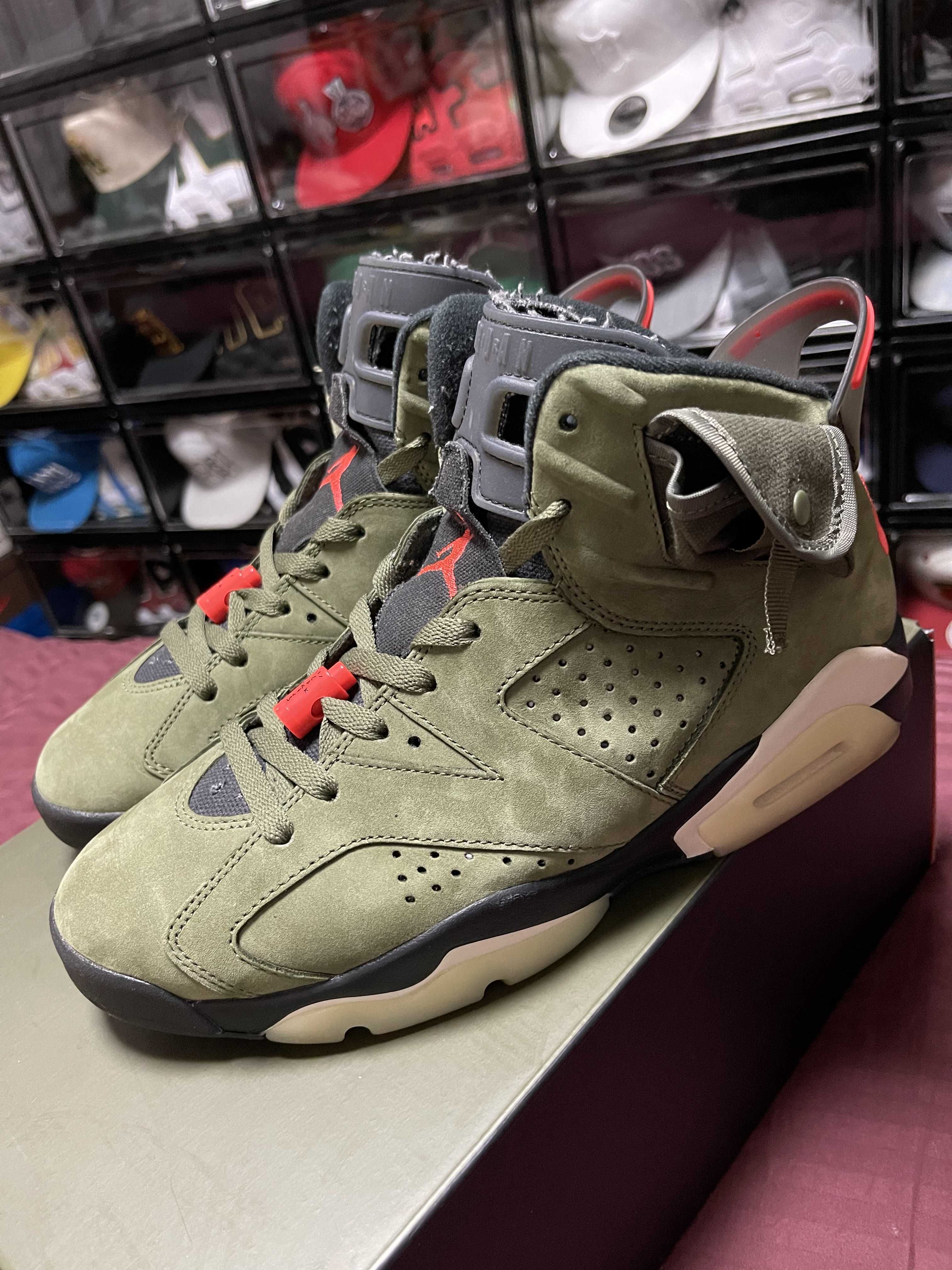 Travis Scott × Nike Air Jordan 6 Retro "Medium Olive"