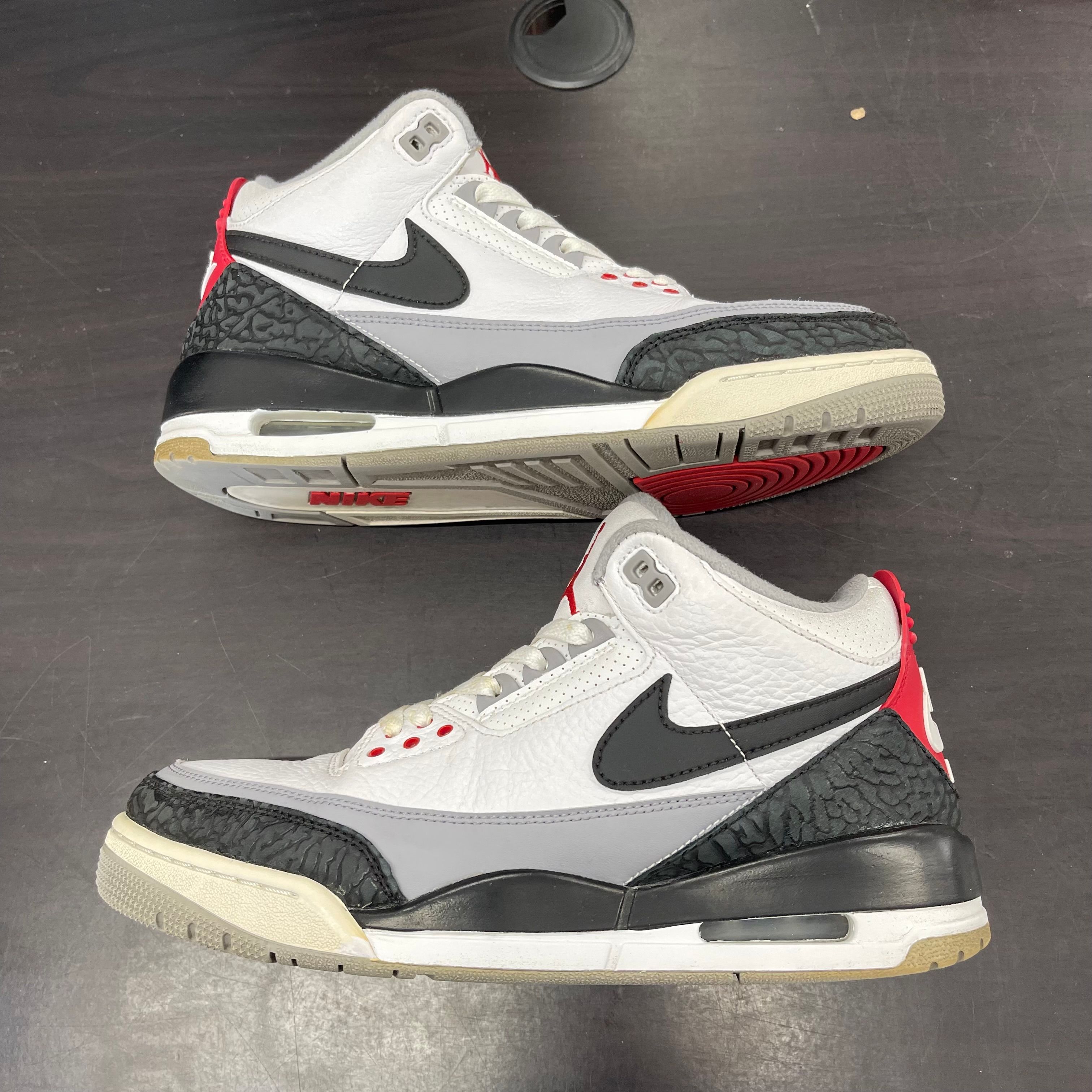 Nike Air Jordan 3 Retro "Tinker Hatfield"