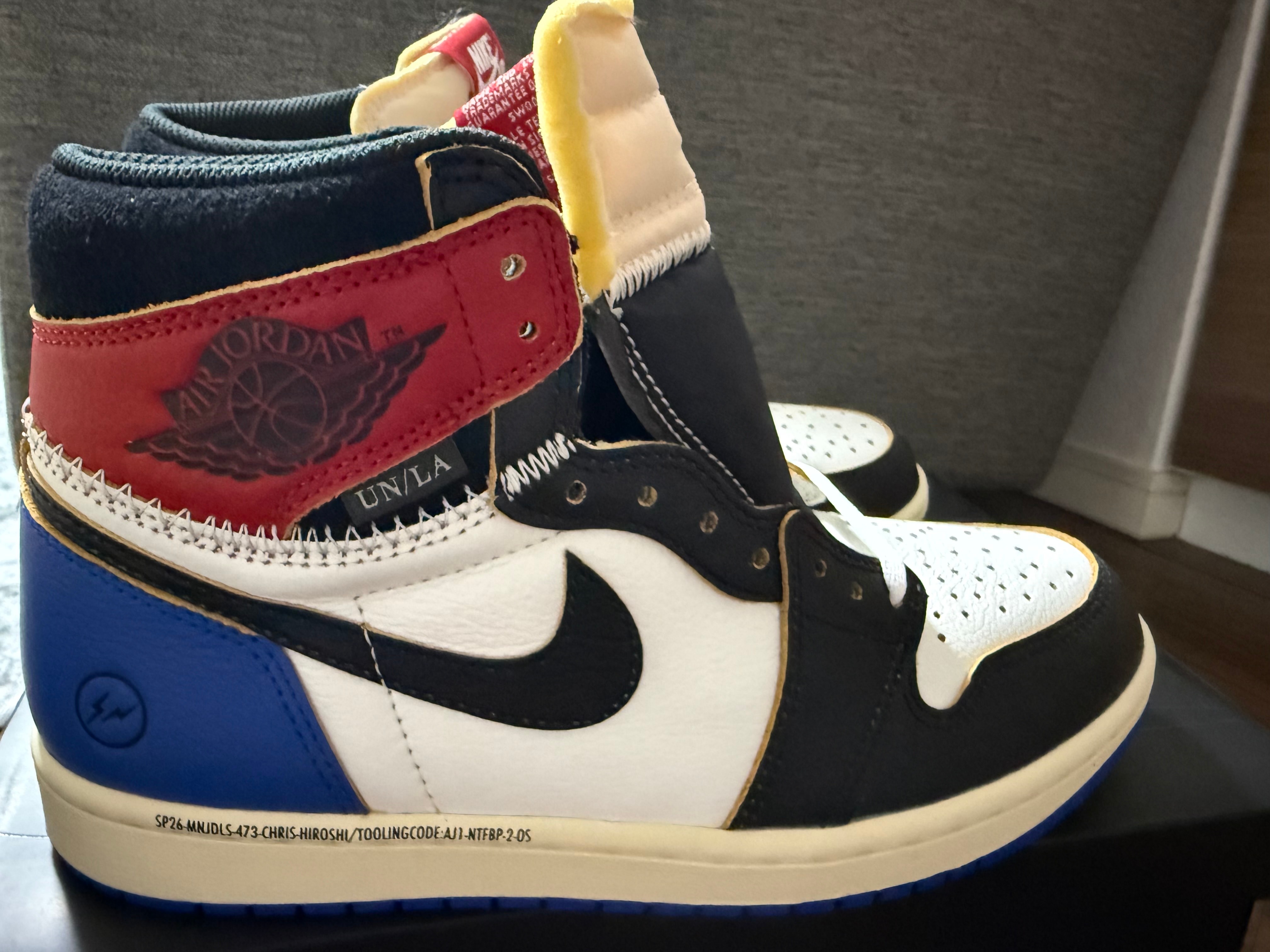 fragment design × UNION × Nike Air Jordan 1 High OG "Black/Varsity Red"