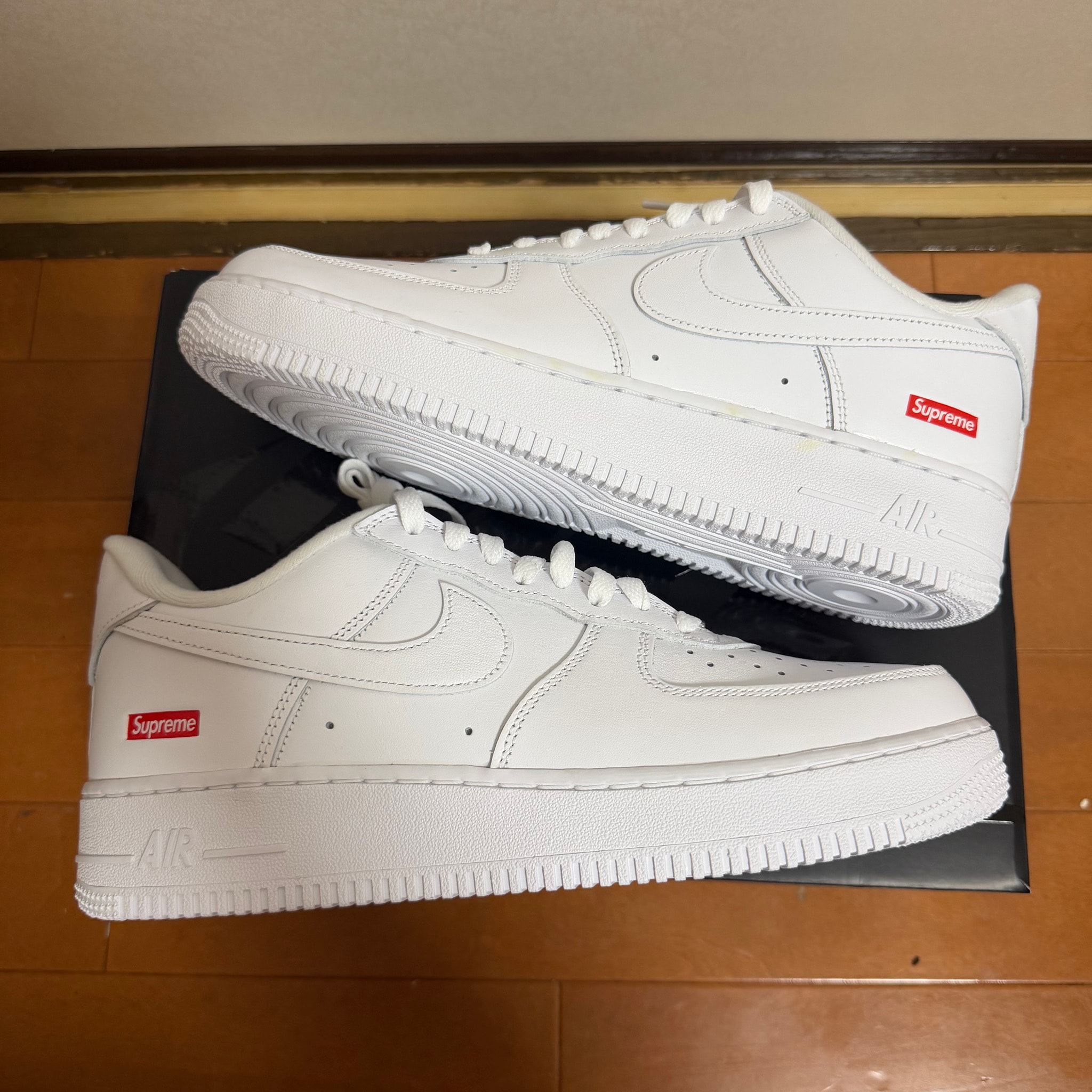 Supreme × Nike Air Force 1 Low "White"