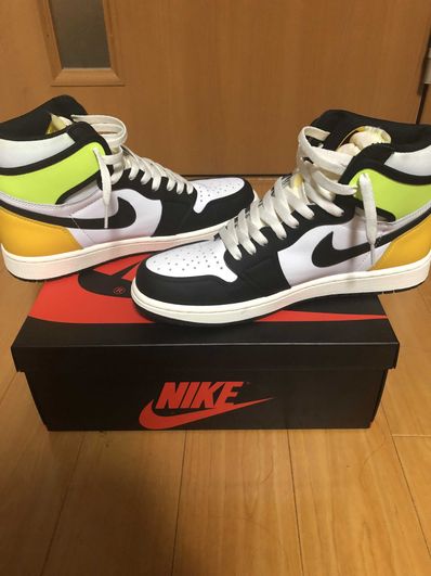 Nike Air Jordan 1 High OG "Volt Gold"
