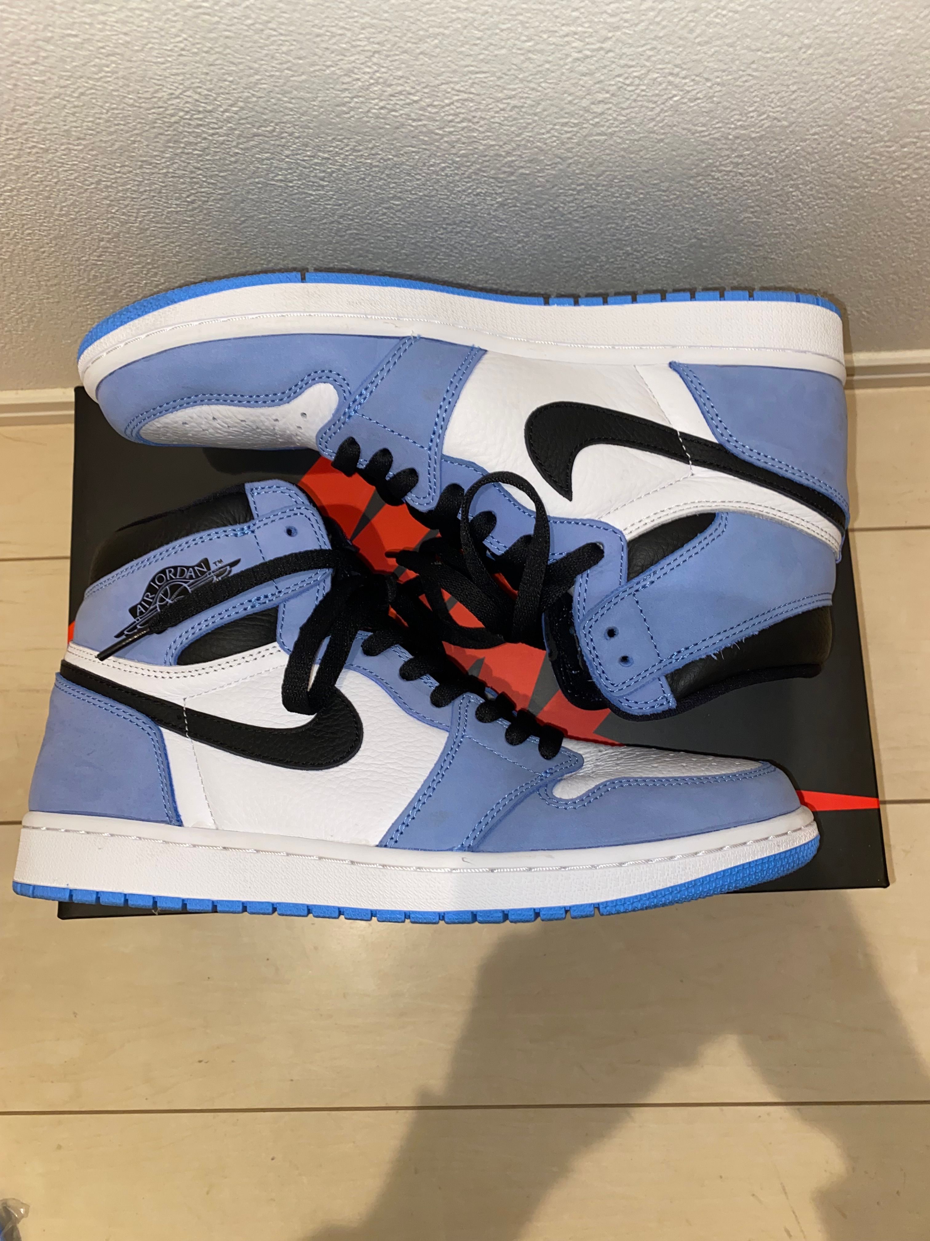 Nike Air Jordan 1 High OG "University Blue"