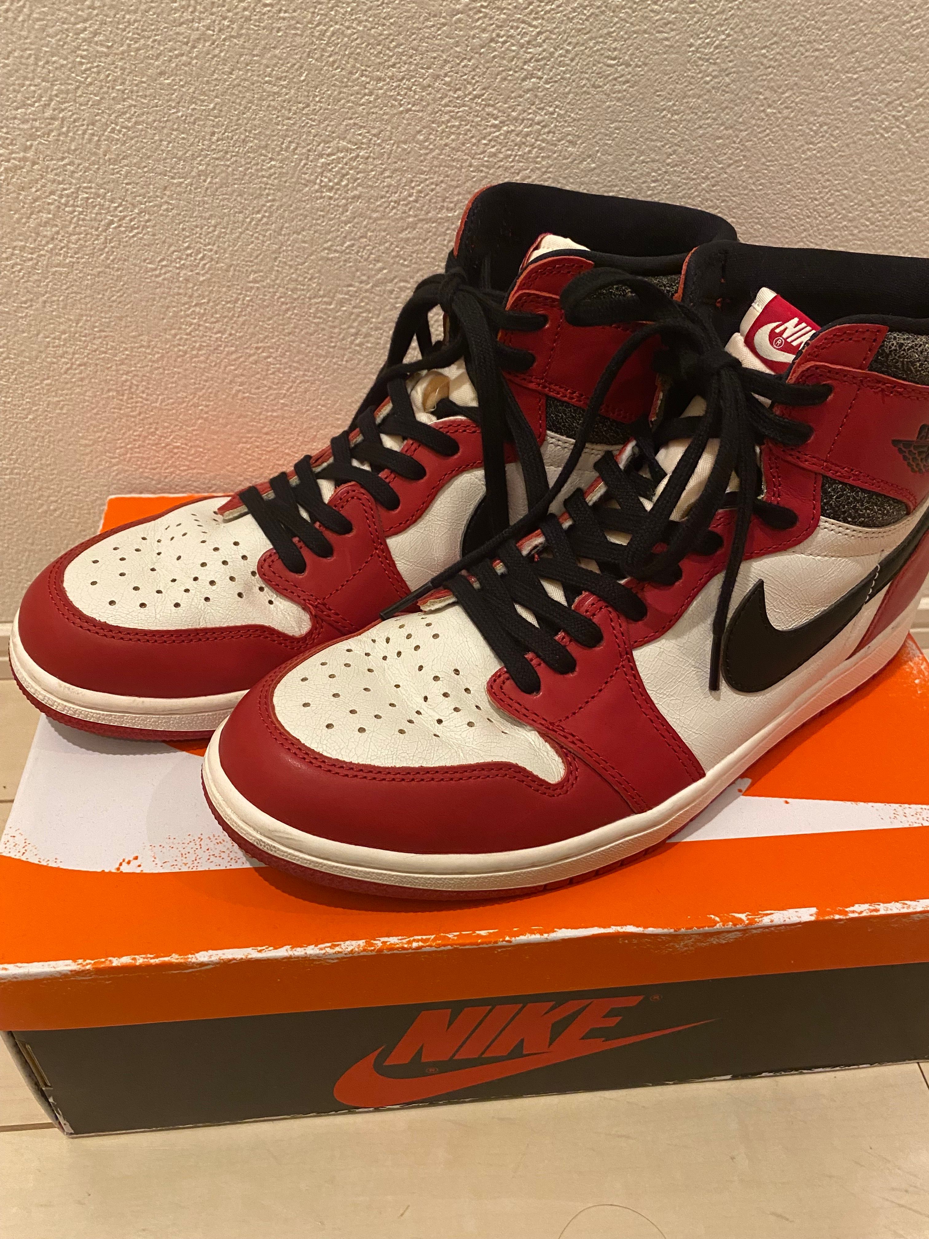 Nike Air Jordan 1 High OG "Lost & Found/Chicago"