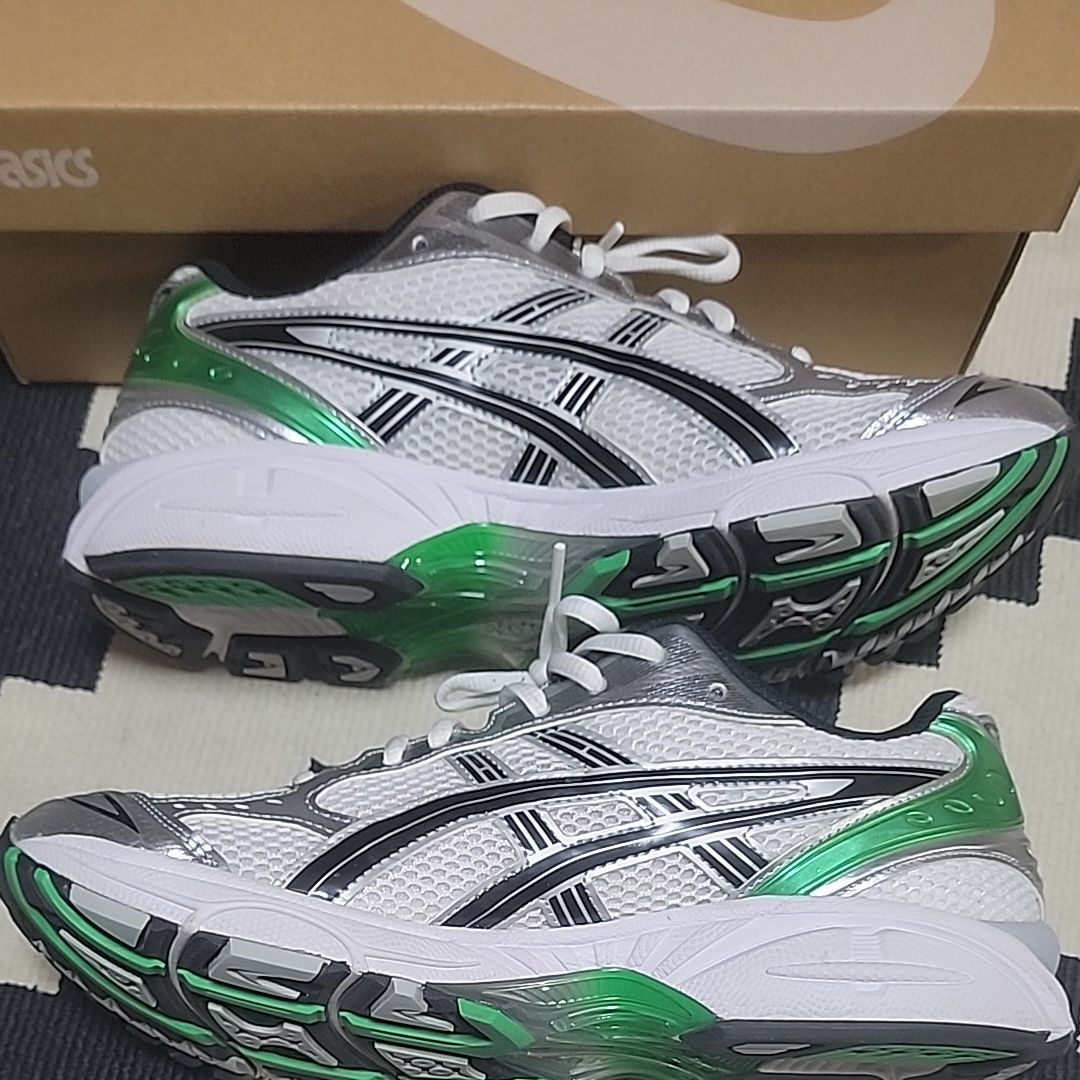Asics Gel-Kayano 14 "White/Malachite Green"