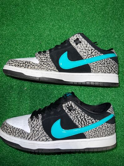 Nike SB Dunk Low "Elephant/Safari"