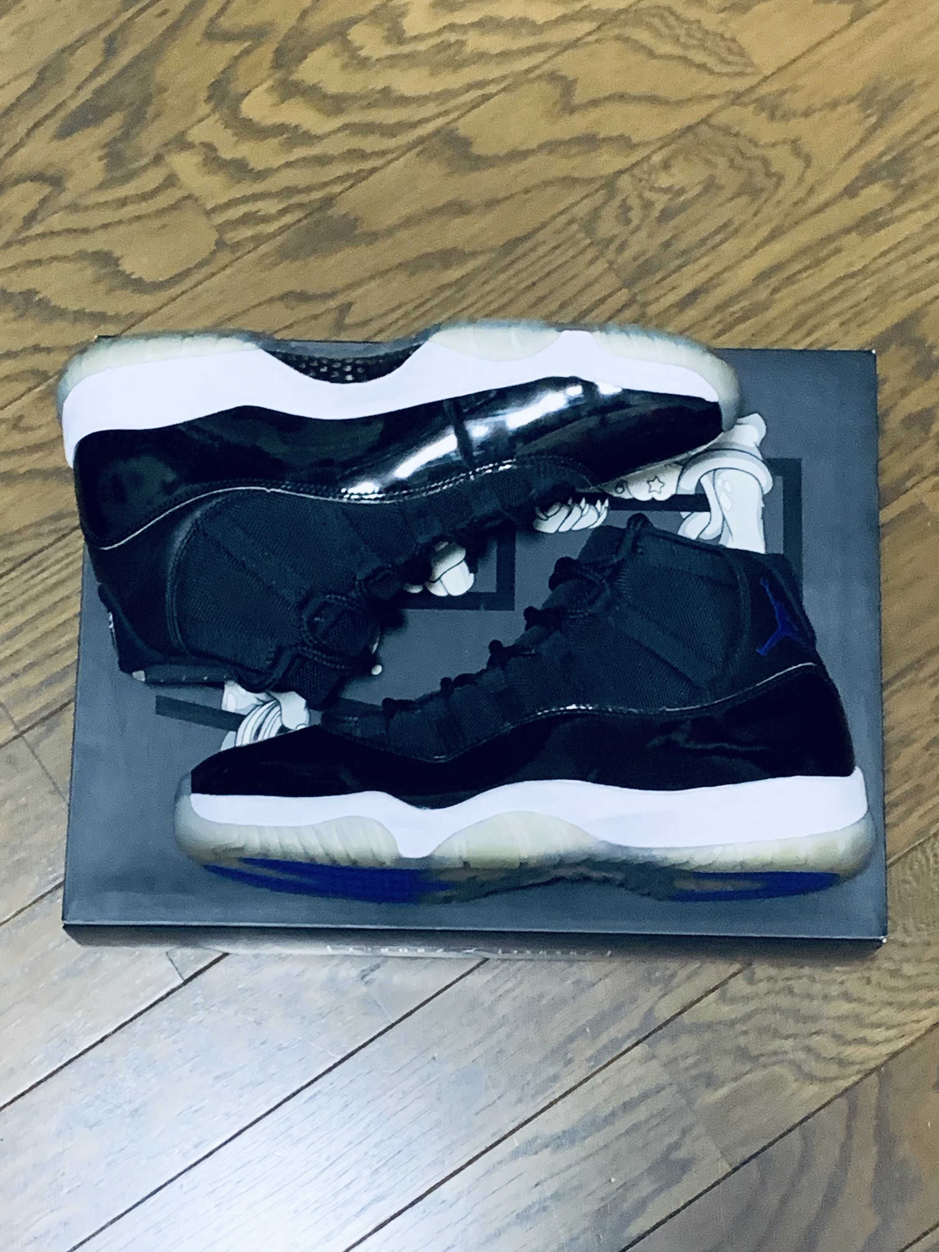 Nike Air Jordan 11 Retro "Space Jam" (2016)