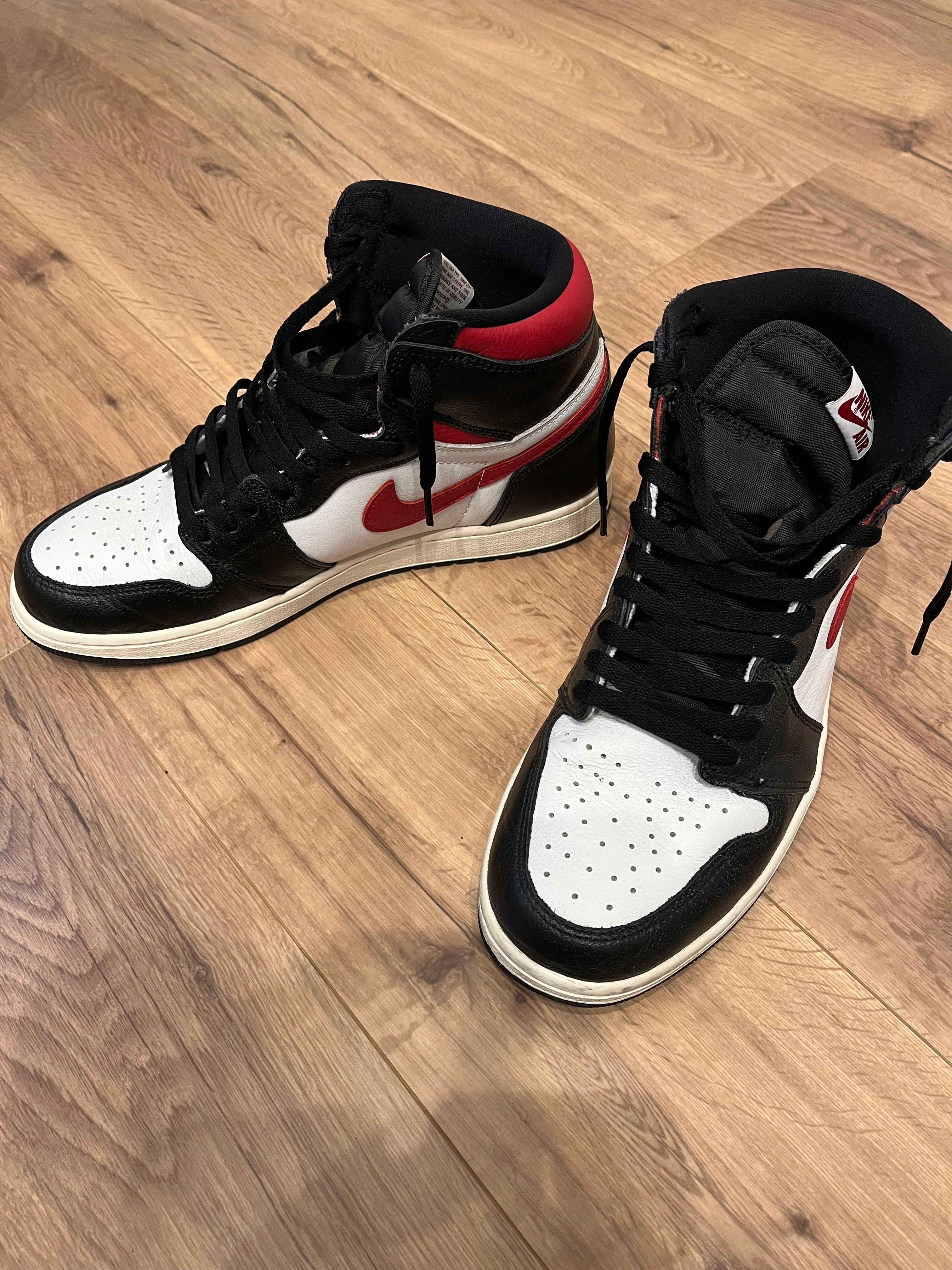 Nike Air Jordan 1 Retro High "Black/White/Sail/Gym Red"    