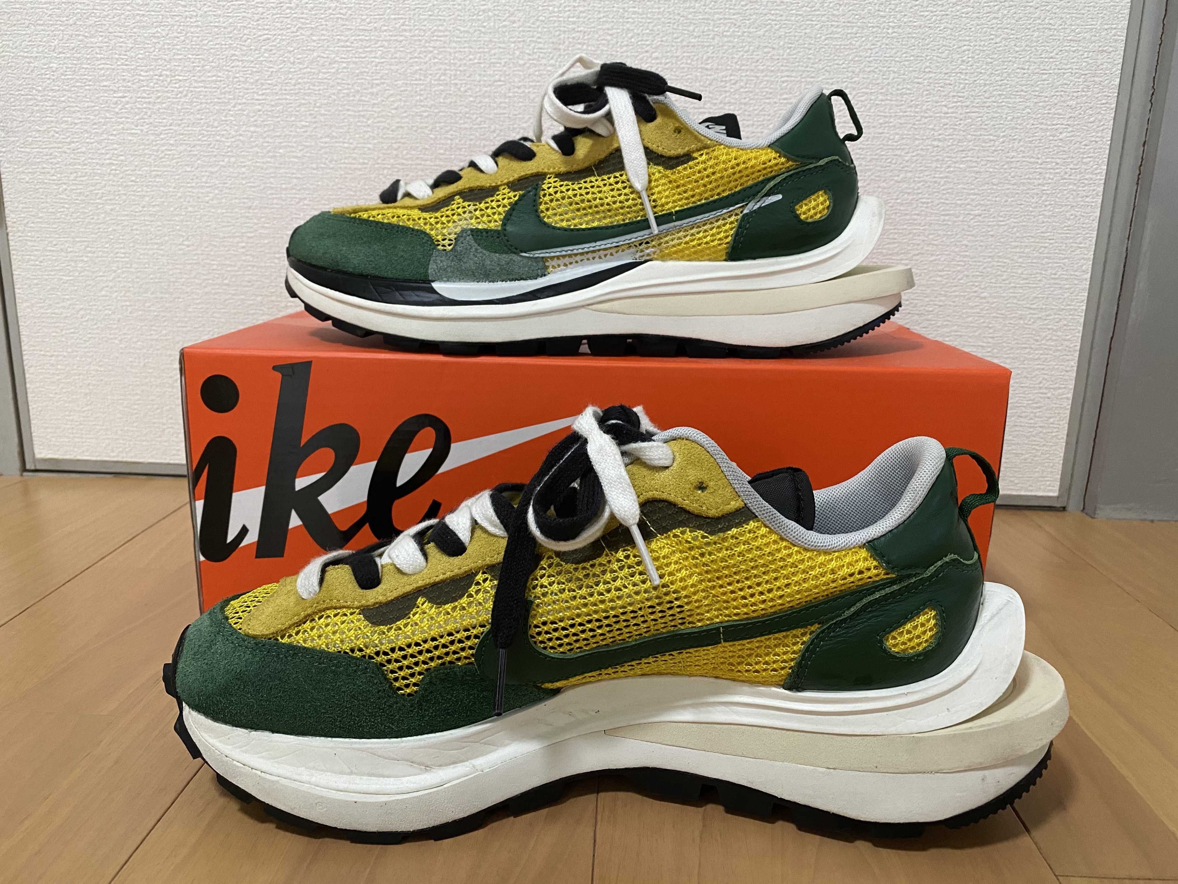 sacai × Nike Vapor Waffle "Tour Yellow/Stadium Green-Sail"
