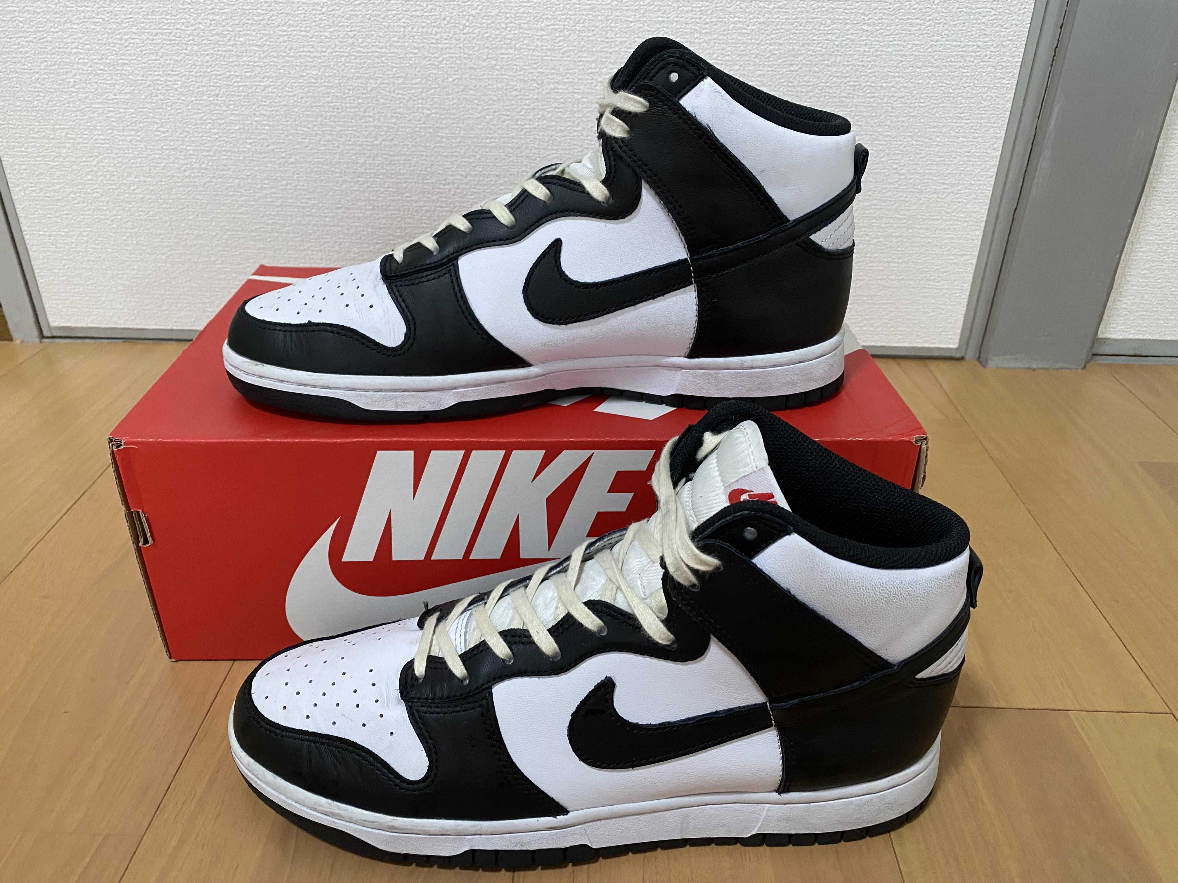 Nike Dunk High "Black and White"