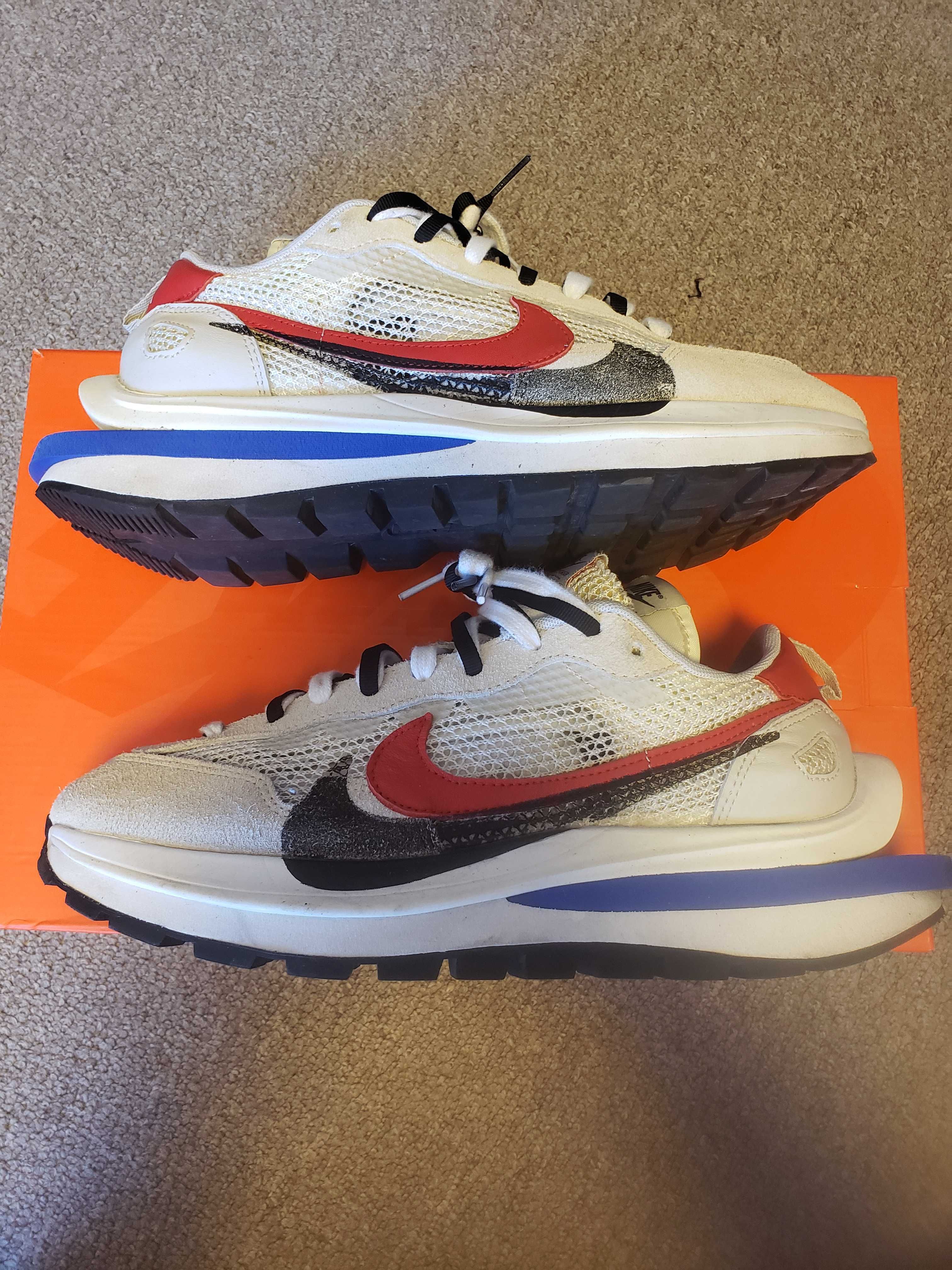 sacai × Nike Vapor Waffle "Royal Fuchsia"